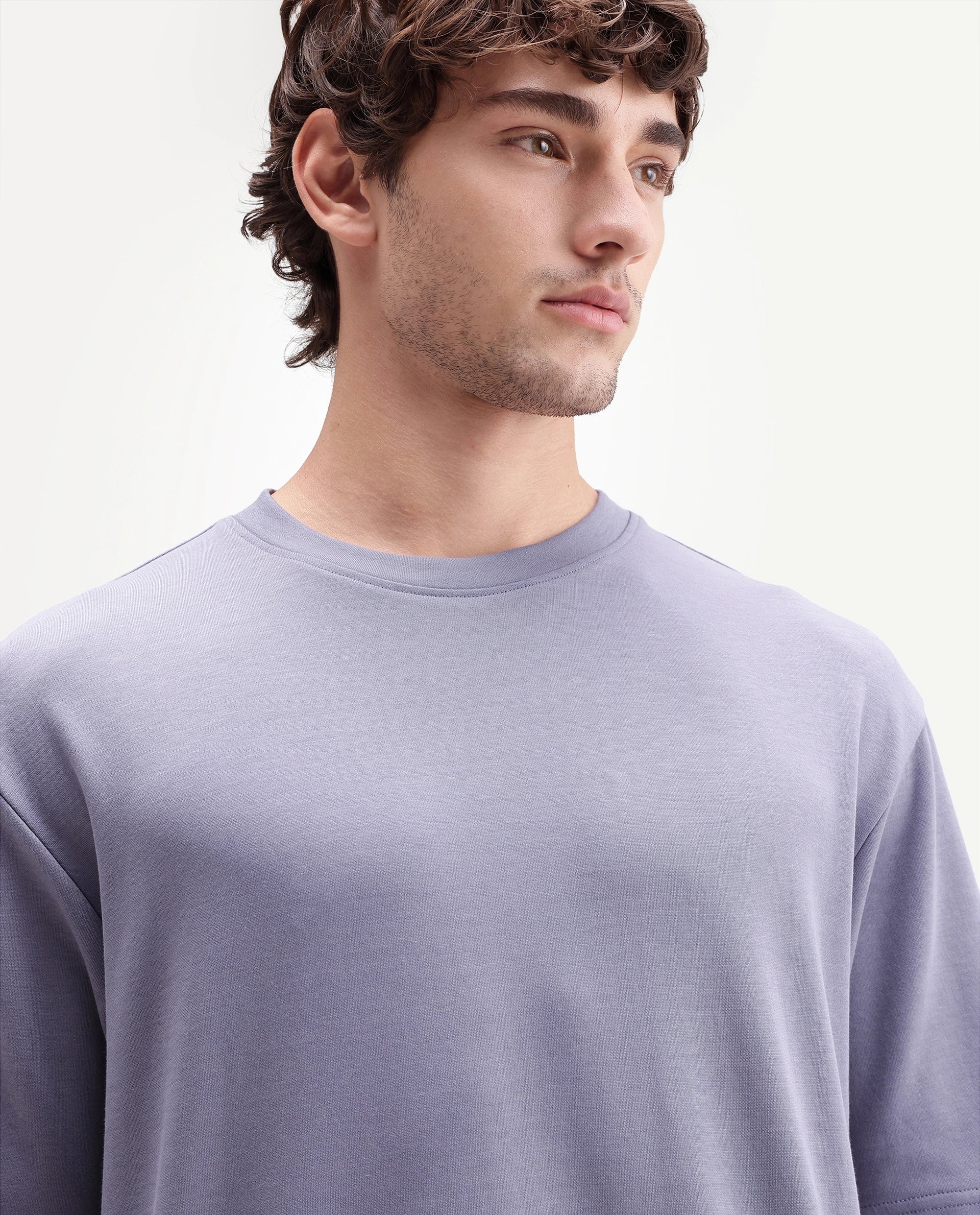 Rare Rabbit Men's Qlo-A26 Dusky Purple Cotton Blend Crew Neck Qlo Plain T-Shirt