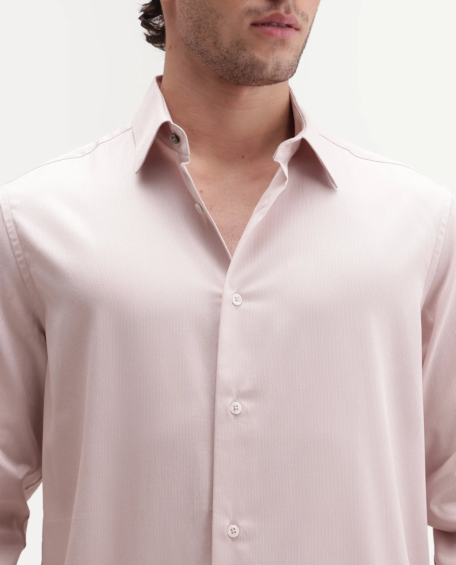 Rare Rabbit Men's Clade Light Pink Cotton Spread Collar Button Regular Plain Shirt