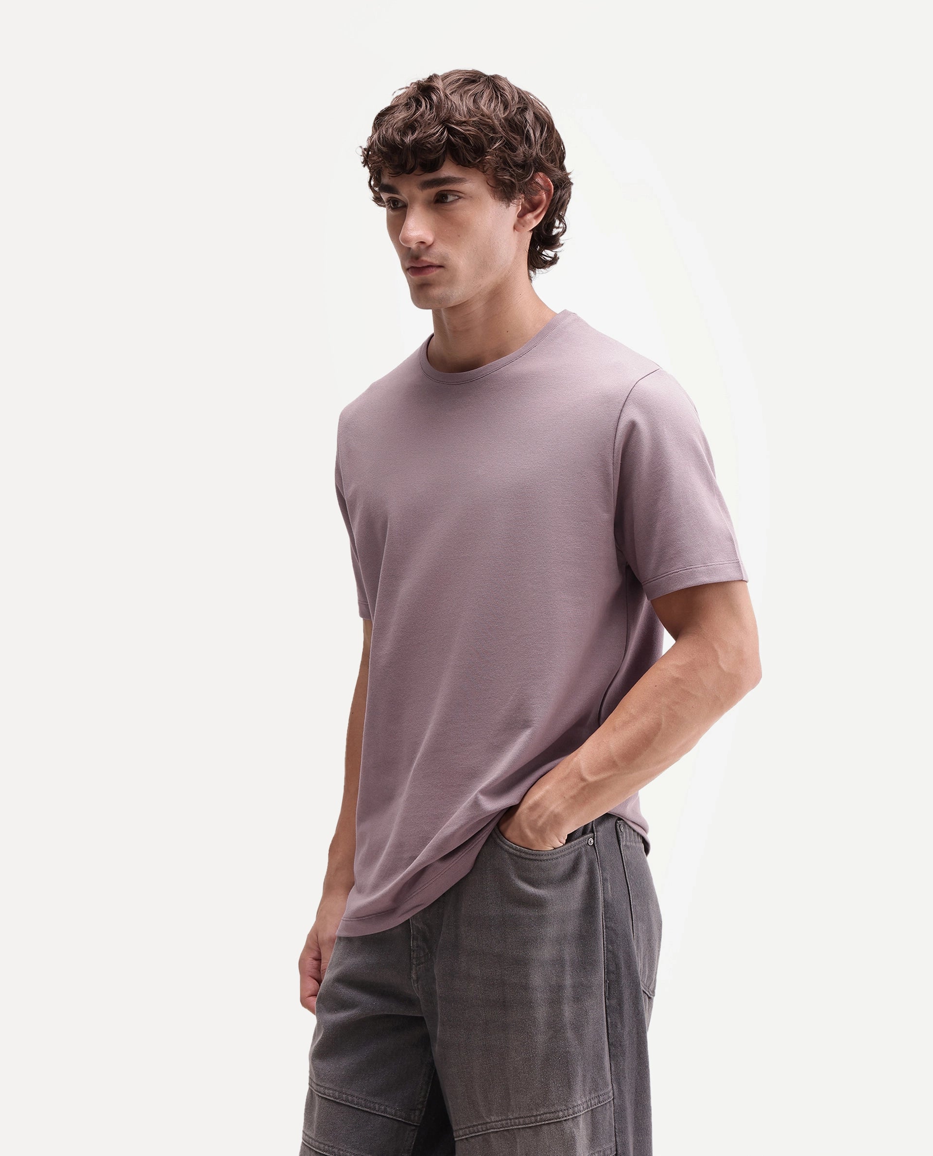 Rare Rabbit Men's Peeq Dusky Pink Cotton Blend Crew Neck Regular Plain T-Shirt