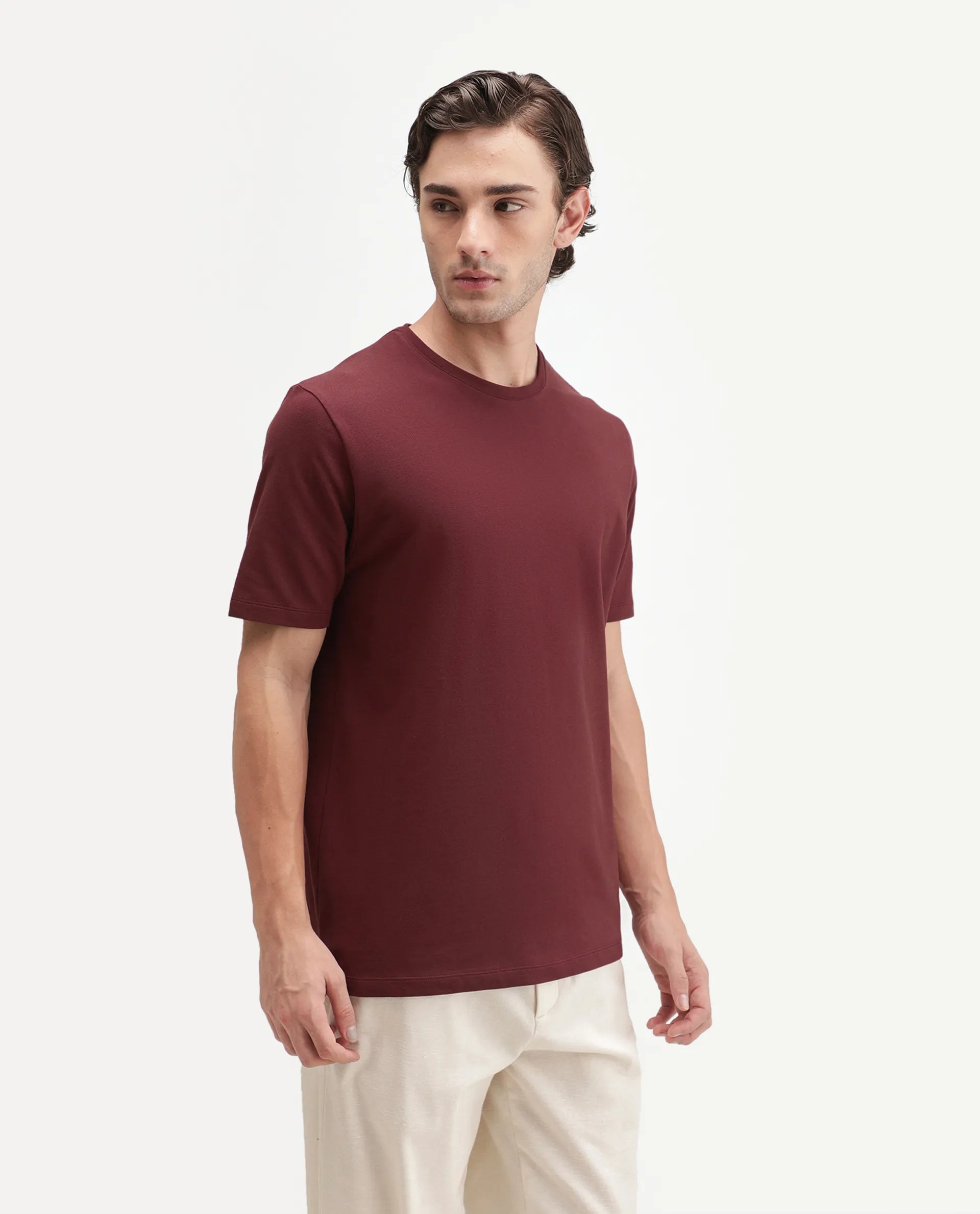 Rare Rabbit Men's Peeq Dark Red Cotton Blend Crew Neck Regular Plain T-Shirt
