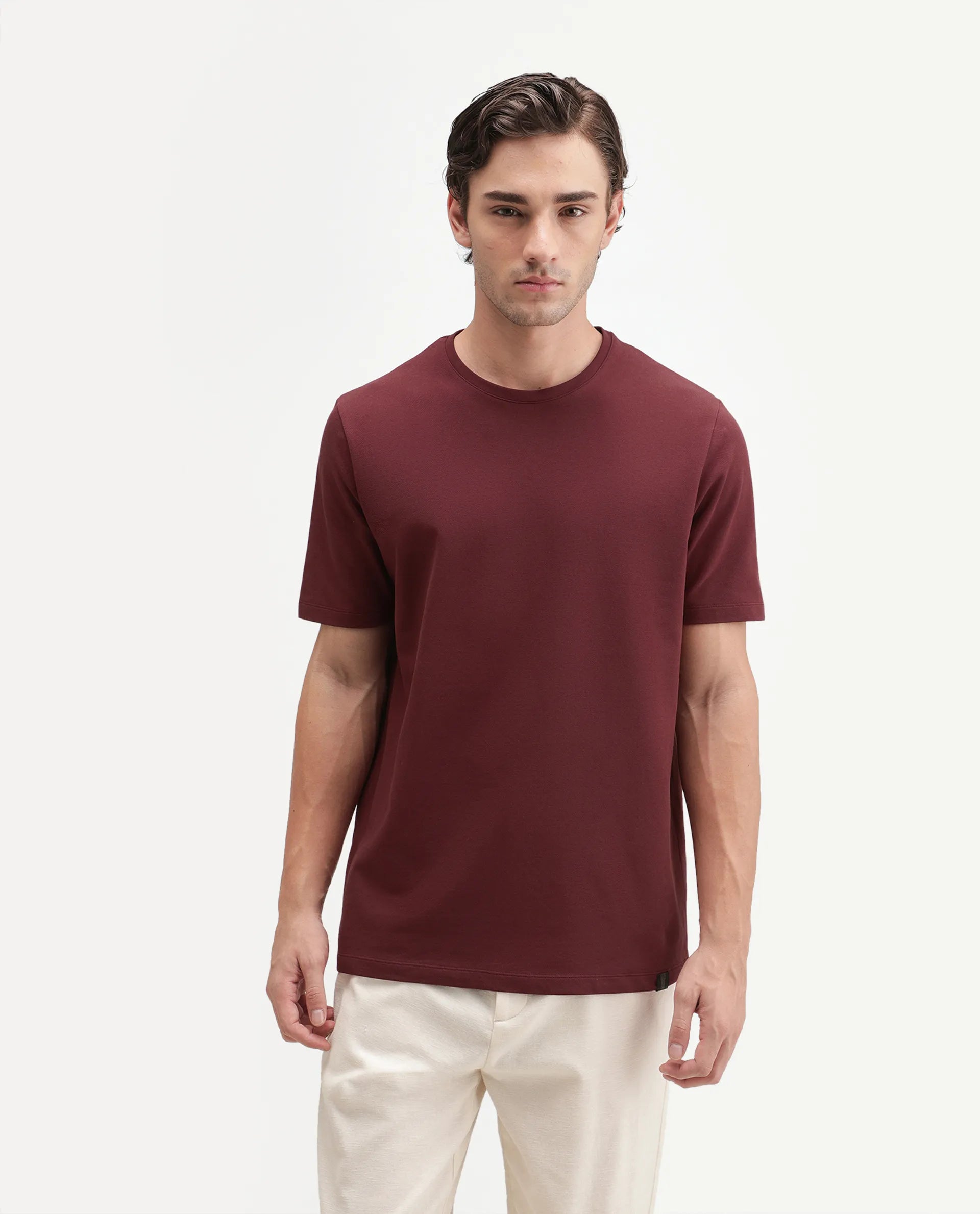Rare Rabbit Men's Peeq Dark Red Cotton Blend Crew Neck Regular Plain T-Shirt
