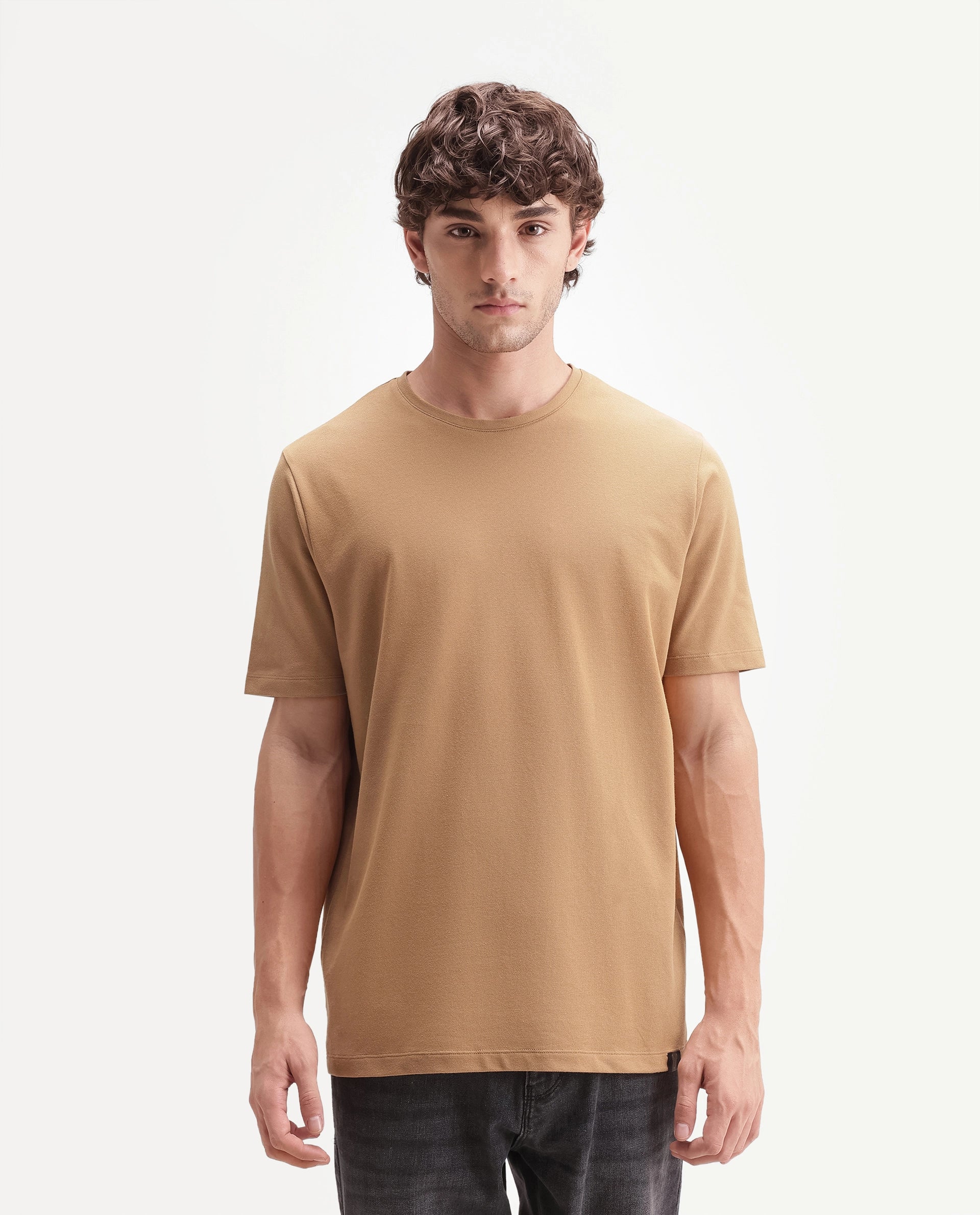 Rare Rabbit Men's Peeq Dusky Mustard Cotton Blend Crew Neck Regular Plain T-Shirt