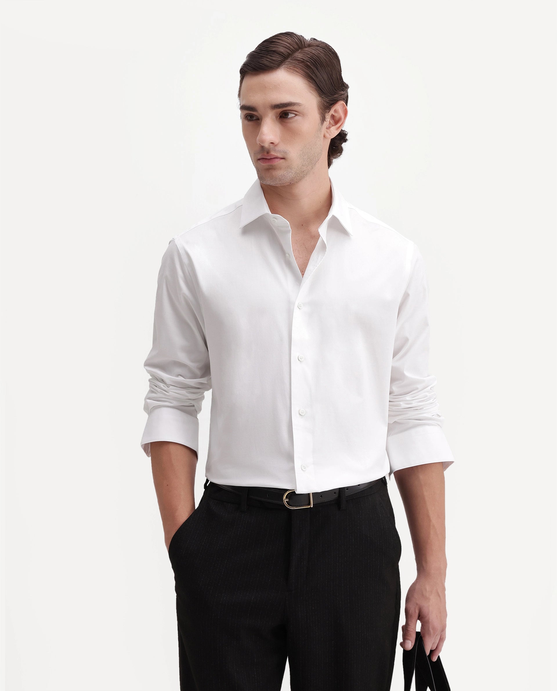Rare Rabbit Men's Rona Primary White Cotton Blend Spread Collar Regular Plain Shirt