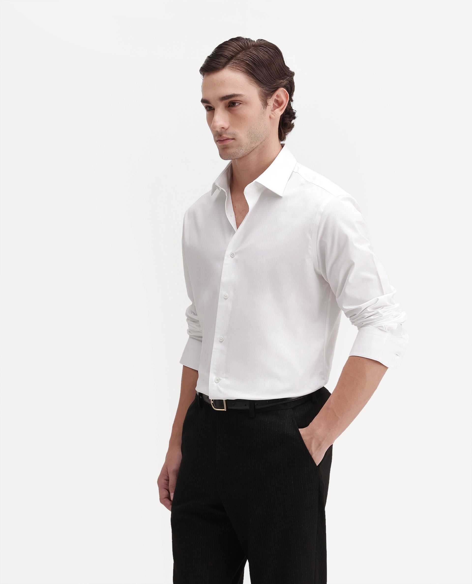 Rare Rabbit Men's Rona Primary White Cotton Blend Spread Collar Regular Plain Shirt