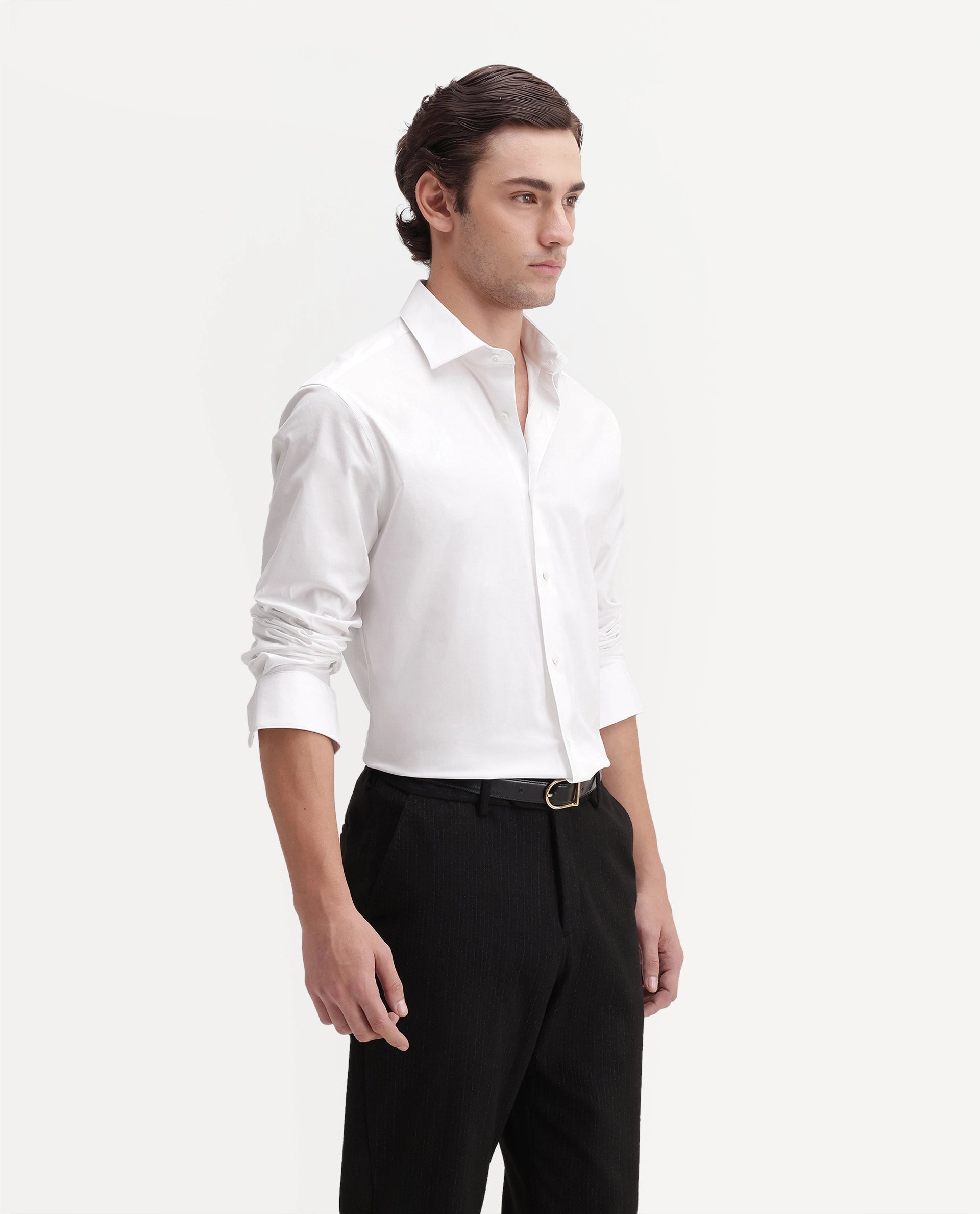 Rare Rabbit Men's Rona Primary White Cotton Blend Spread Collar Regular Plain Shirt