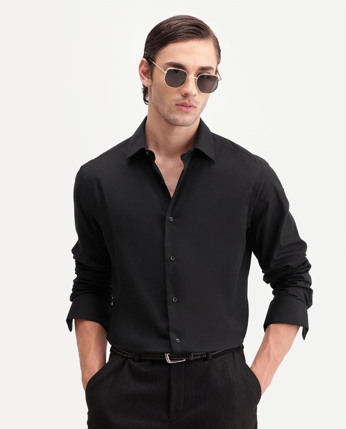 Rare Rabbit Men's Rona Primary Black Cotton Blend Spread Collar Regular Plain Shirt