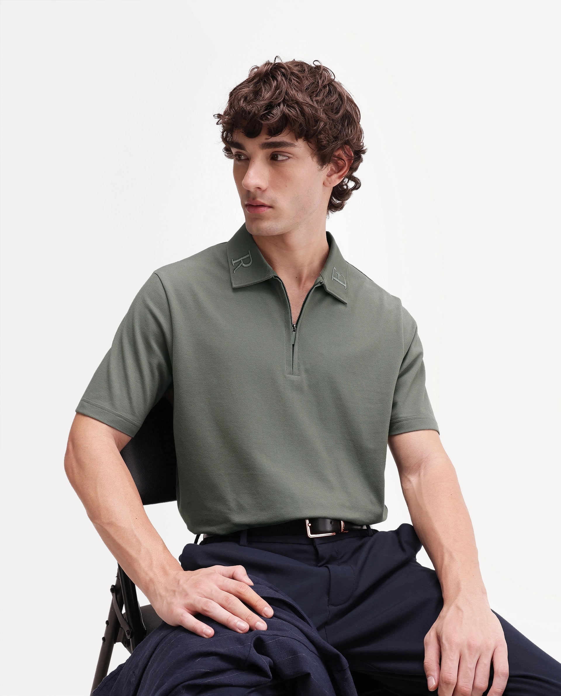 Rare Rabbit Men's Thero-A26 Dusky Green Cotton Blend Spread Collar Regular Plain Polo