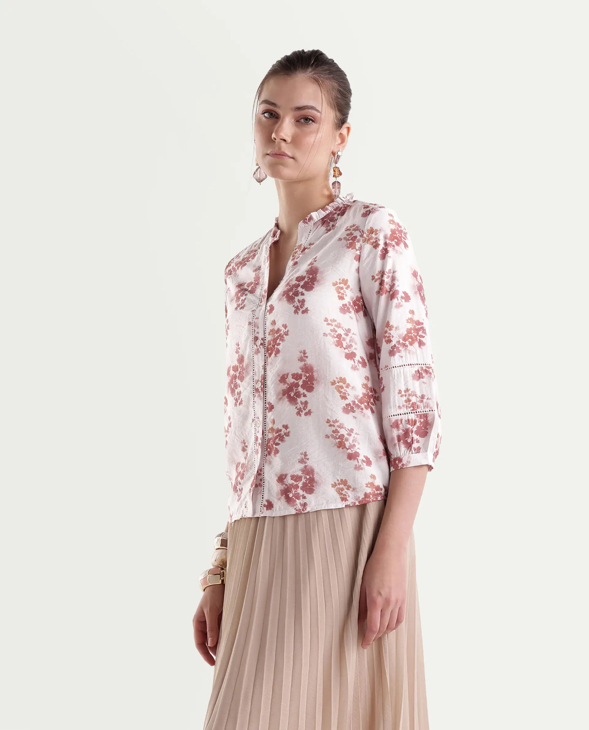 Rareism Women's Ivora Off White Viscose Blend Button Regular Fit Floral Print Top