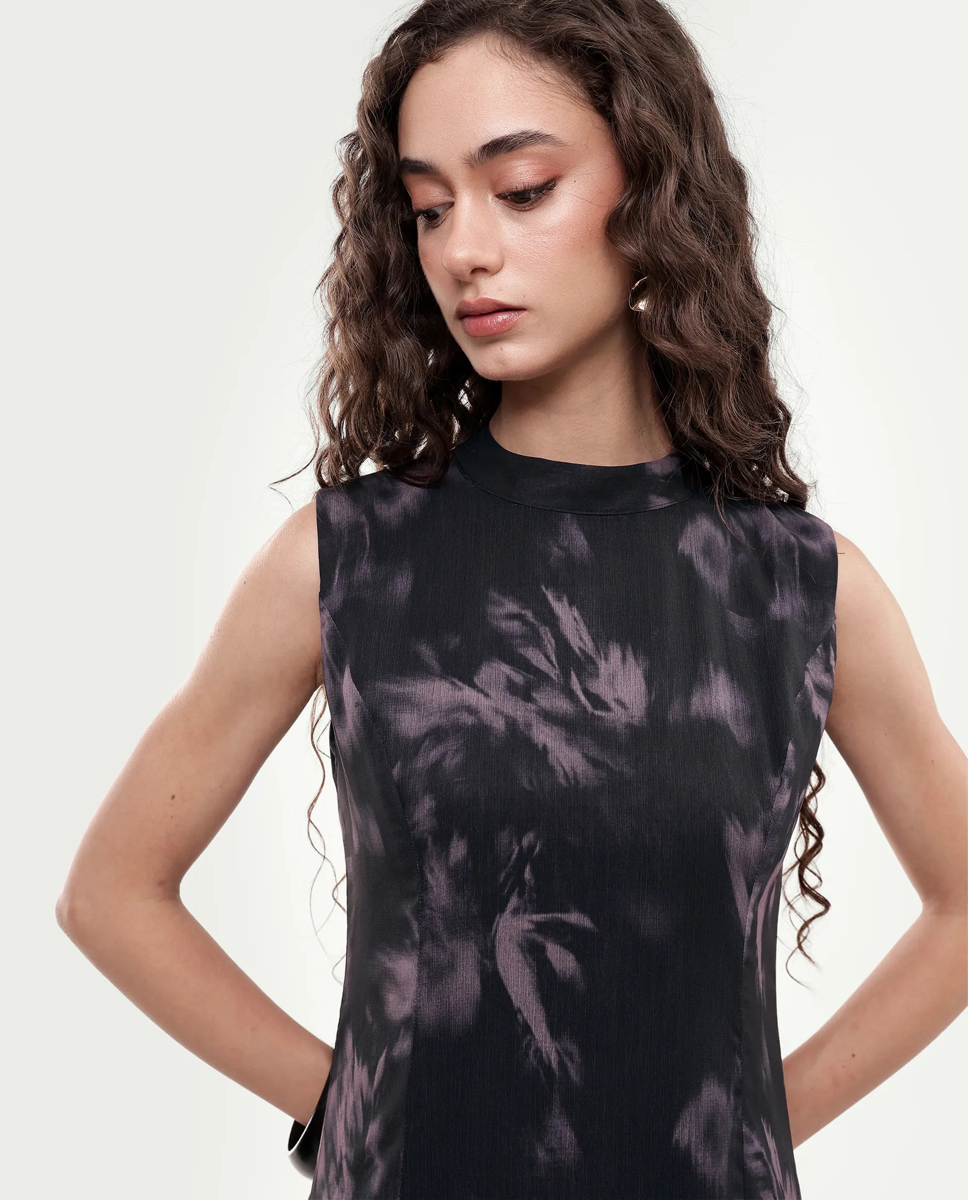 Rareism Women's Isbel Black Polyester Button And Zip Fit And Flare Abstract Print Dress