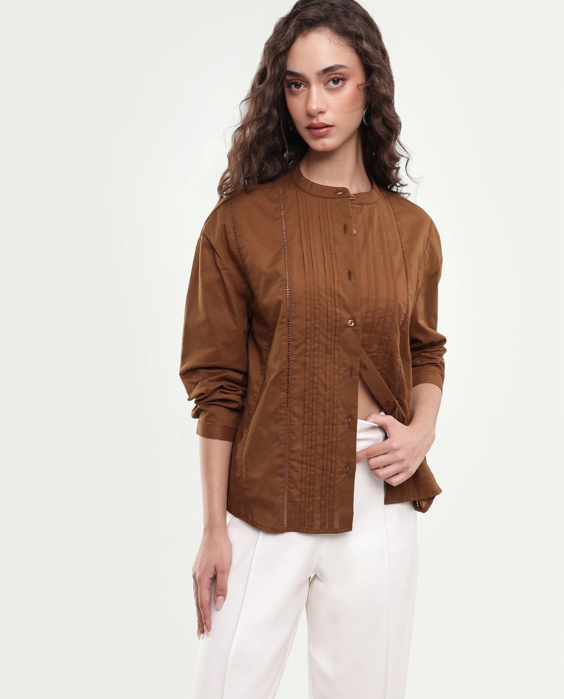 Rareism Women's Otun Dusky Olive Solid Cotton Regular Long Sleeves Top