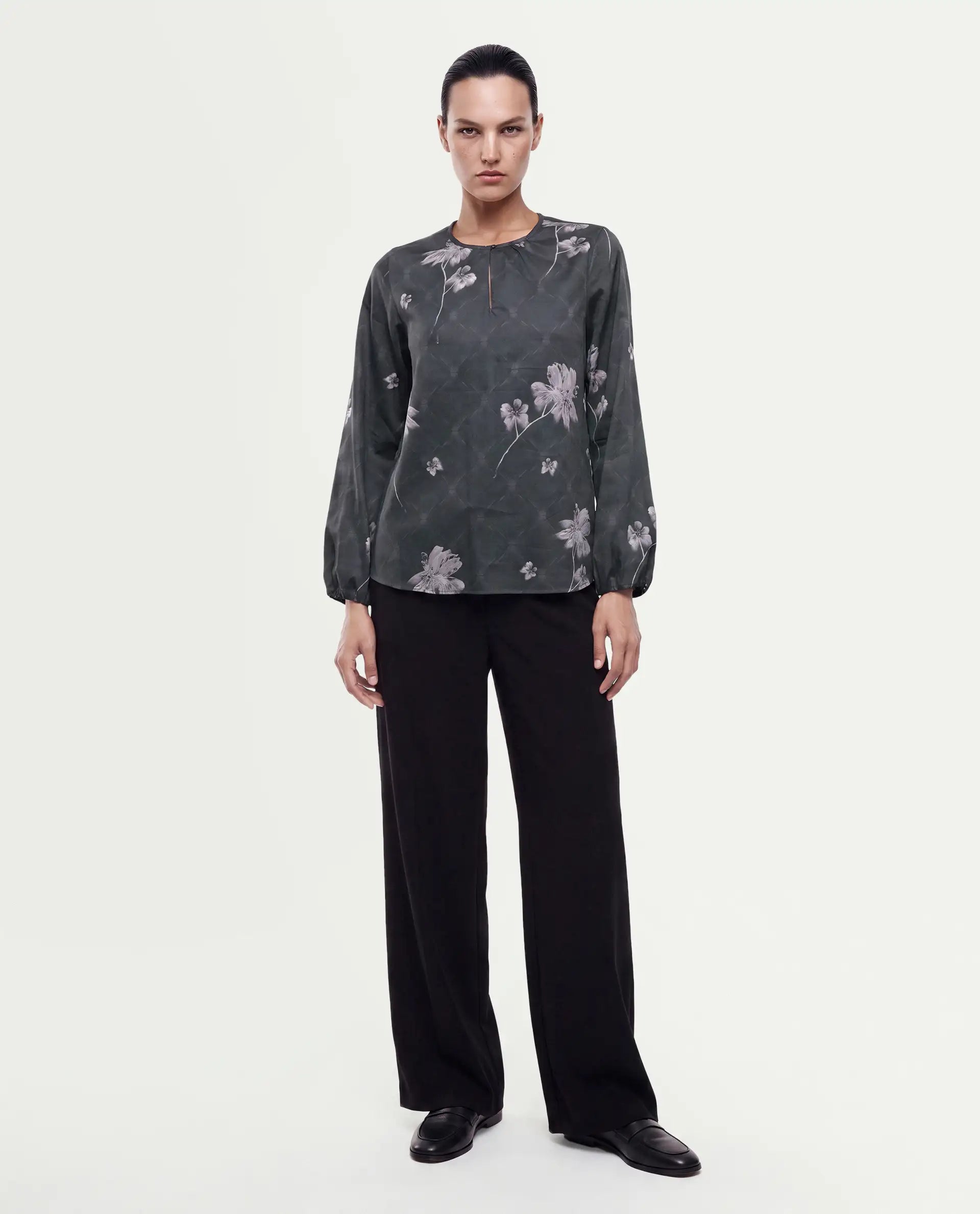 Rareism Women's Odini Black Cotton Blend Button Regular Fit Floral Print Top