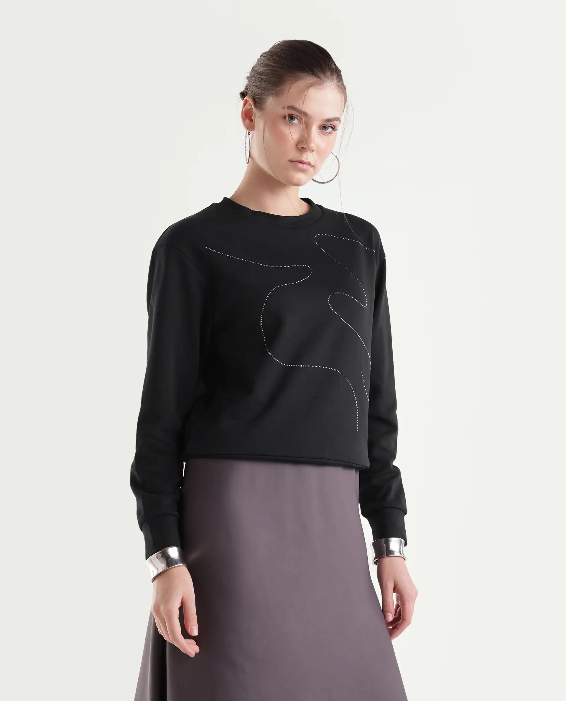 Rareism Women's Pound-T Black Cotton Blend Regular Fit Printed Sweatshirt