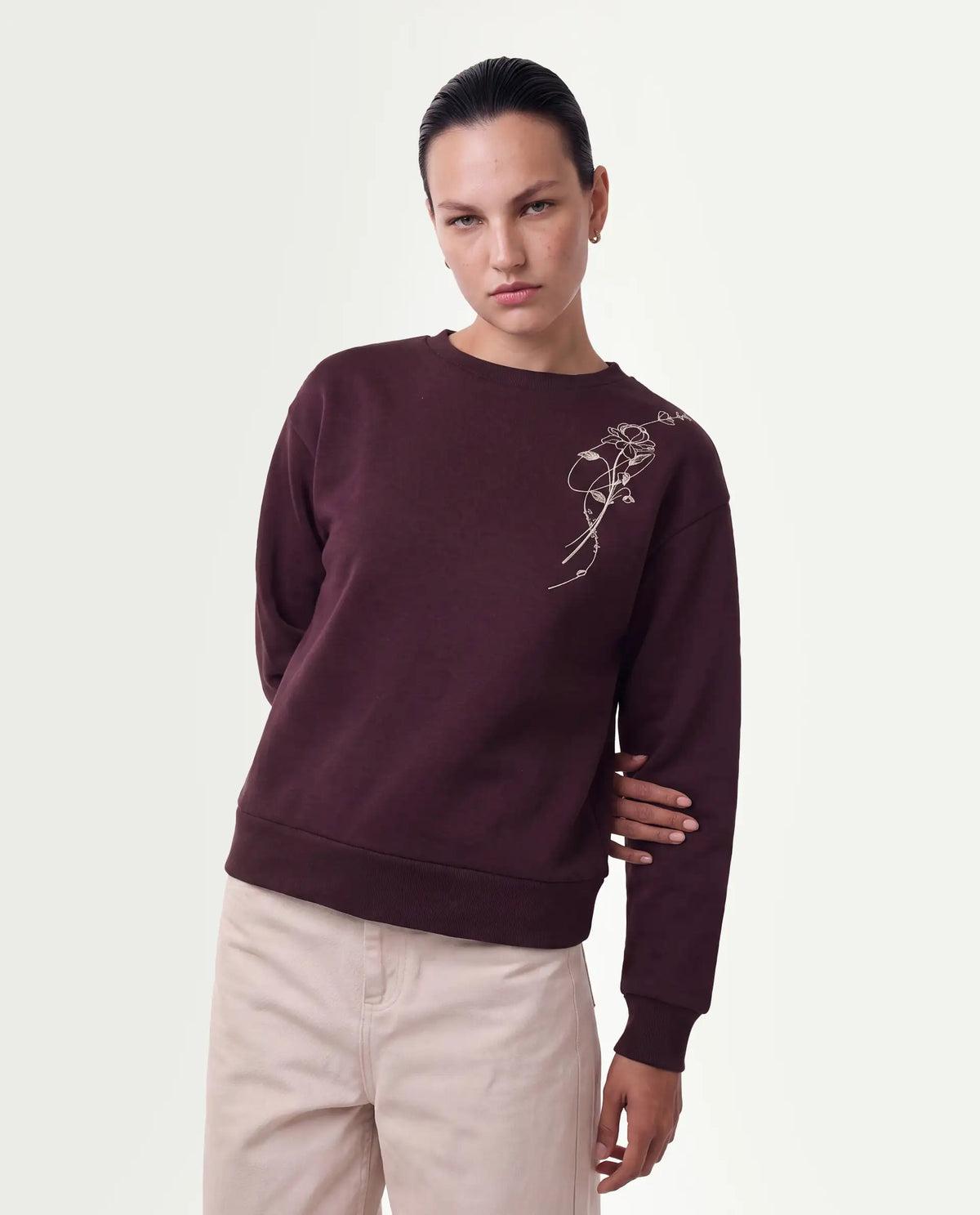 Rareism Women's Pilon Dark Maroon Cotton Blend Pull-On Relaxed Fit Sweatshirt
