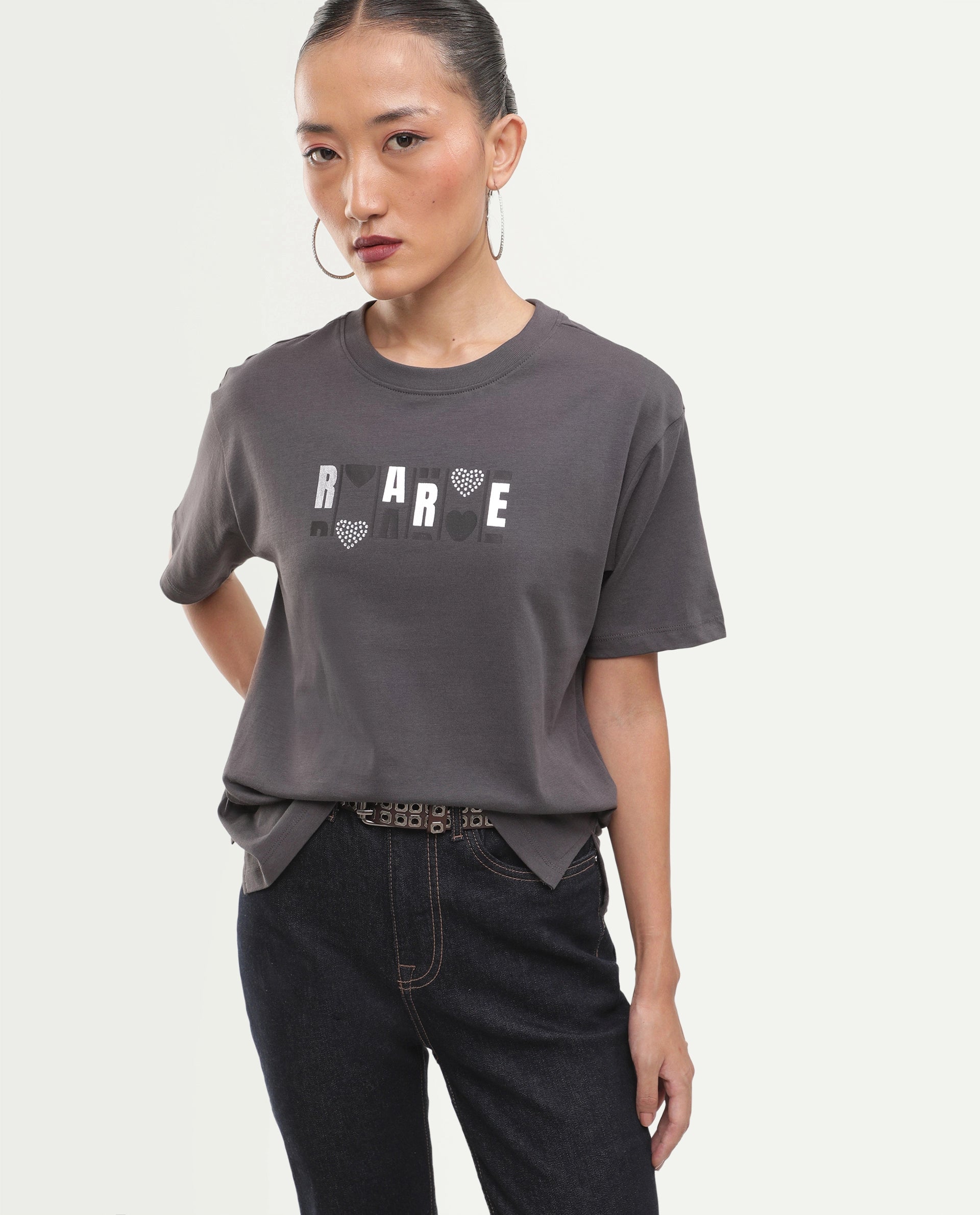 Rareism Women's Pono Dark Grey Cotton Pull-On Relaxed Fit Printed T-Shirt