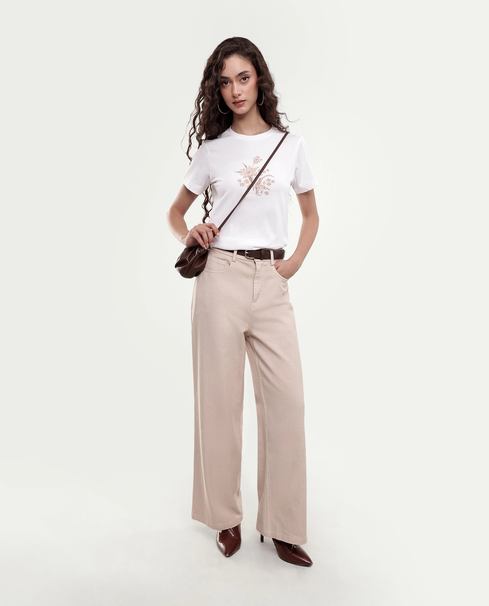 Rareism Women's Poco Off White Cotton Pull-On Regular Fit Printed T-Shirt