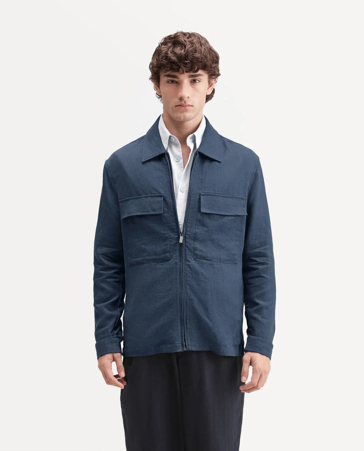 Rare Rabbit Men's Jomo-T-Aw26 Dusky Blue Linen Blend Spread Collar Relaxed Plain Shacket
