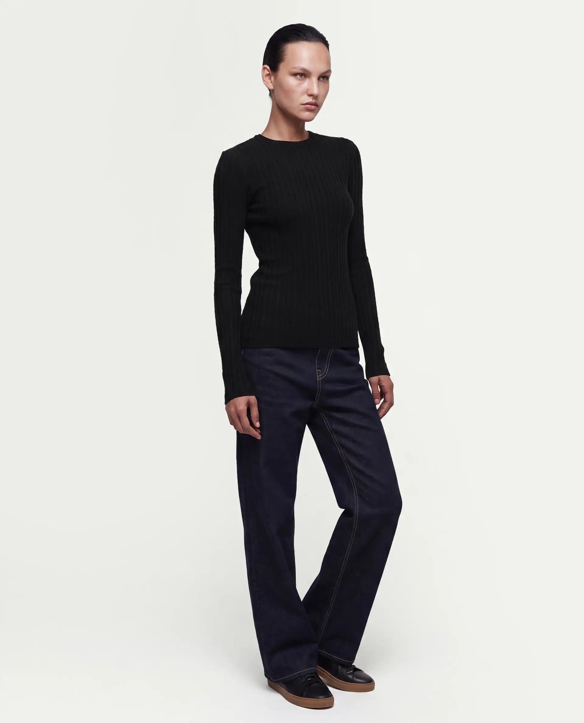 Rareism Women's Los Black Viscose Blend Crew Neck Slim Plain Top