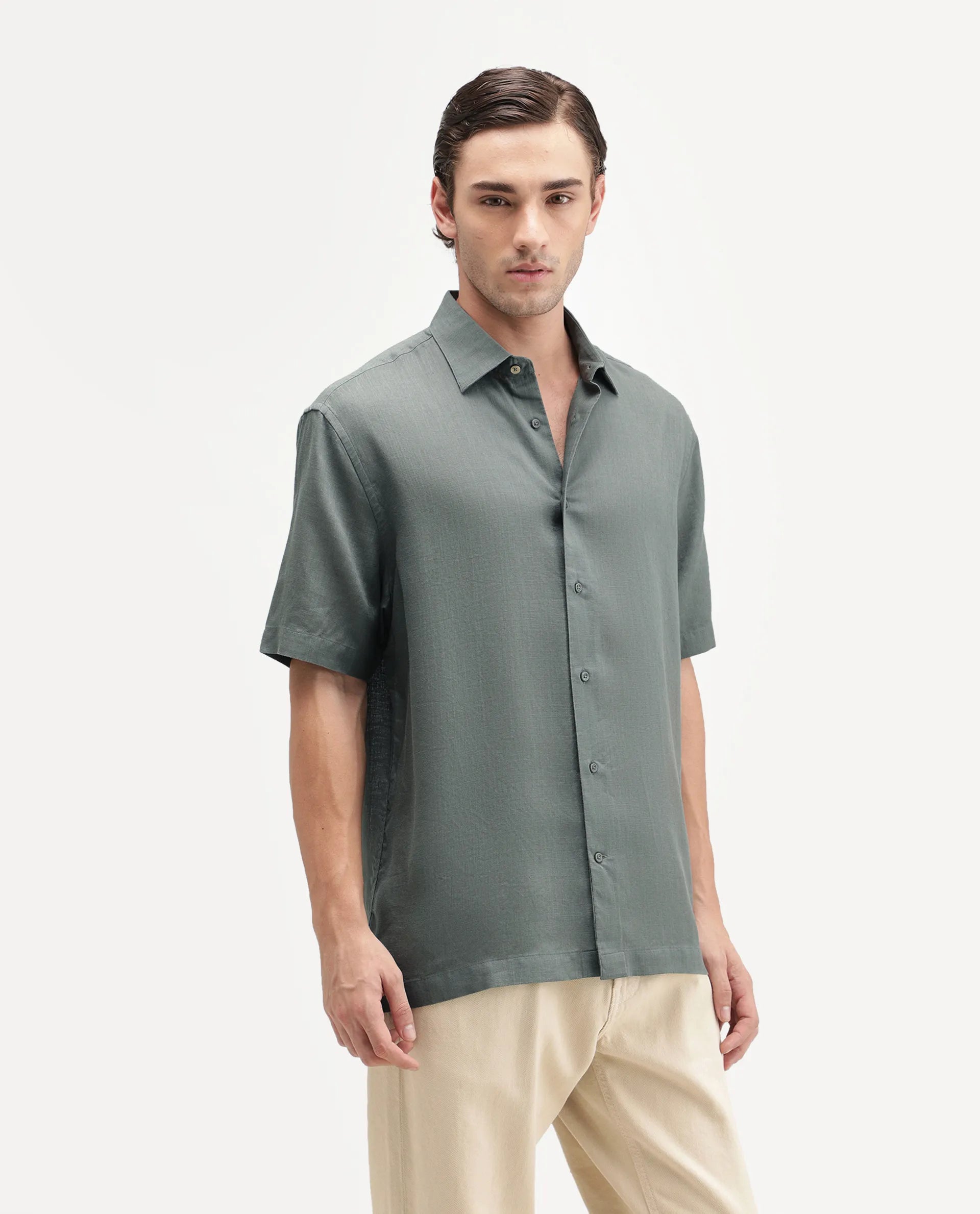 Rare Rabbit Men's Lyco Ss Dusky Olive Lyocell Button Regular Fit Plain Shirt