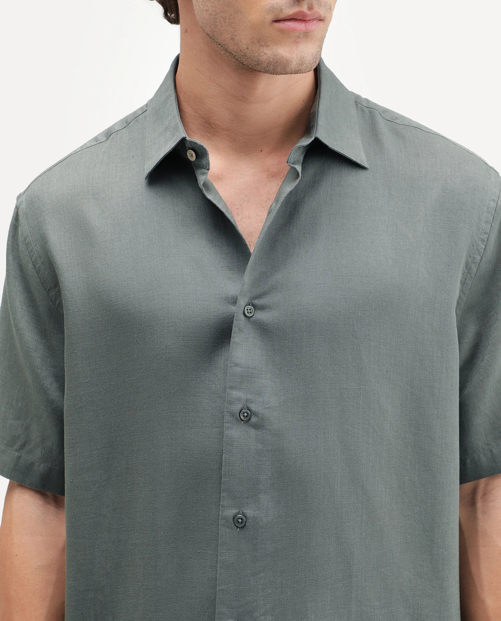 Rare Rabbit Men's Lyco Ss Dusky Olive Lyocell Button Regular Fit Plain Shirt
