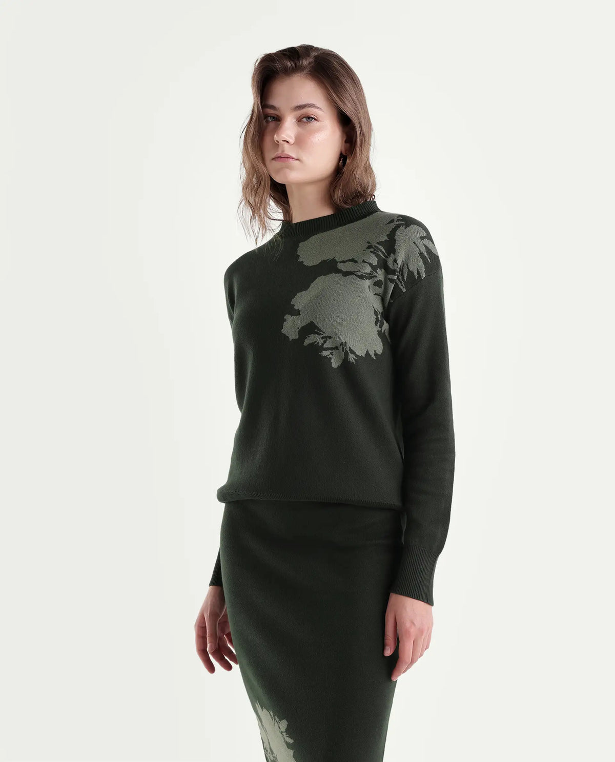 Rareism Women's Lacqua-T Dark Olive Cotton Pull-On Relaxed Fit Floral Print Sweater