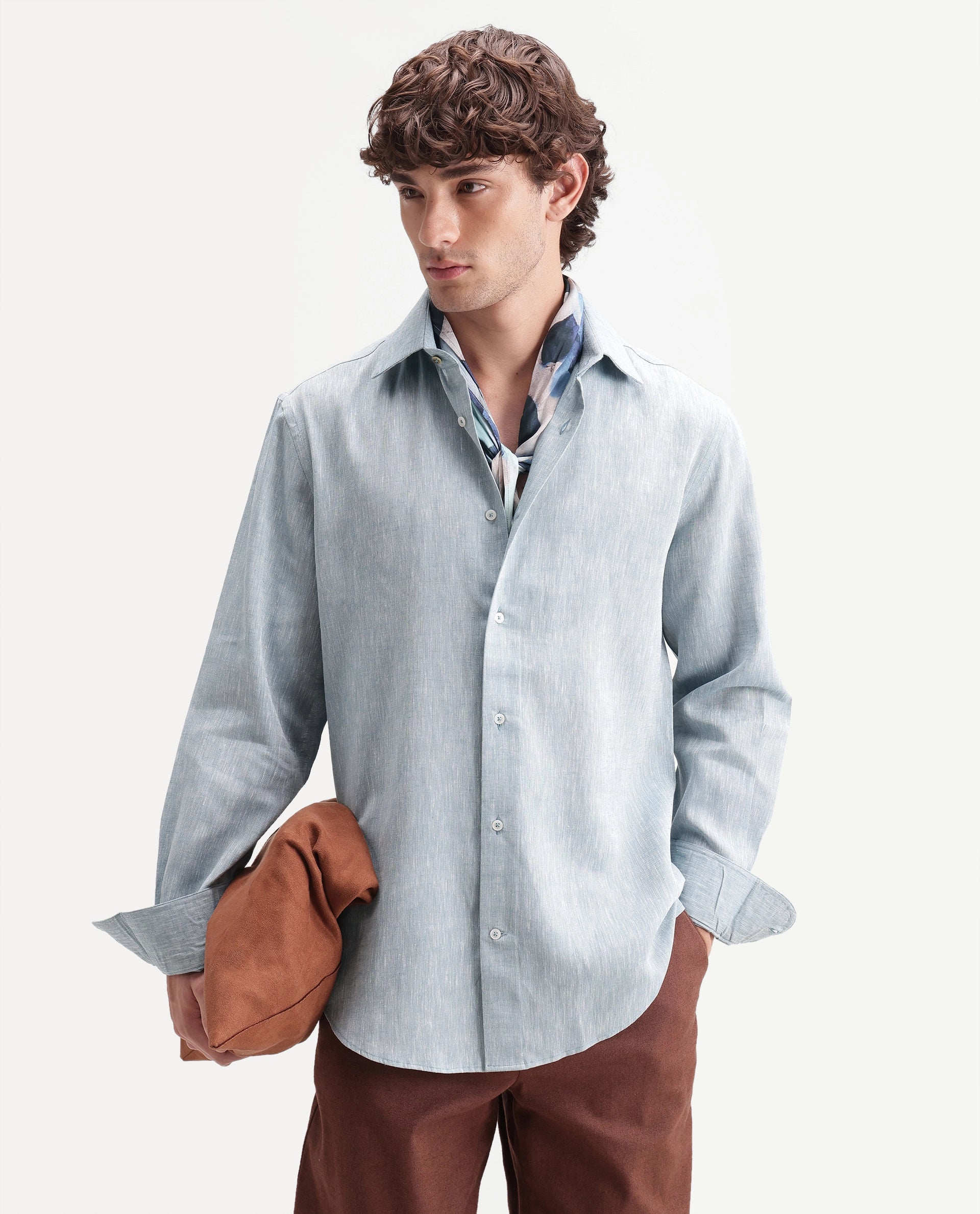 Rare Rabbit Men's Olvt Light Blue Linen Blend Button Regular Fit Plain Shirt