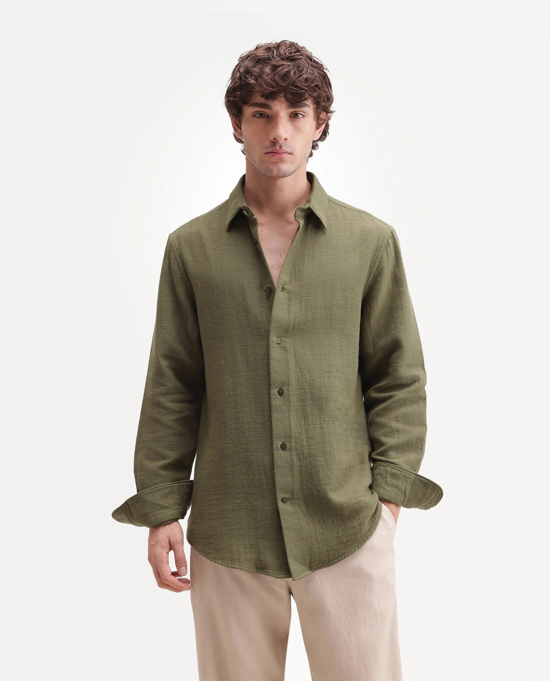 Rare Rabbit Men's Cira Dark Green Cotton Blend Spread Collar Regular Plain Shirt