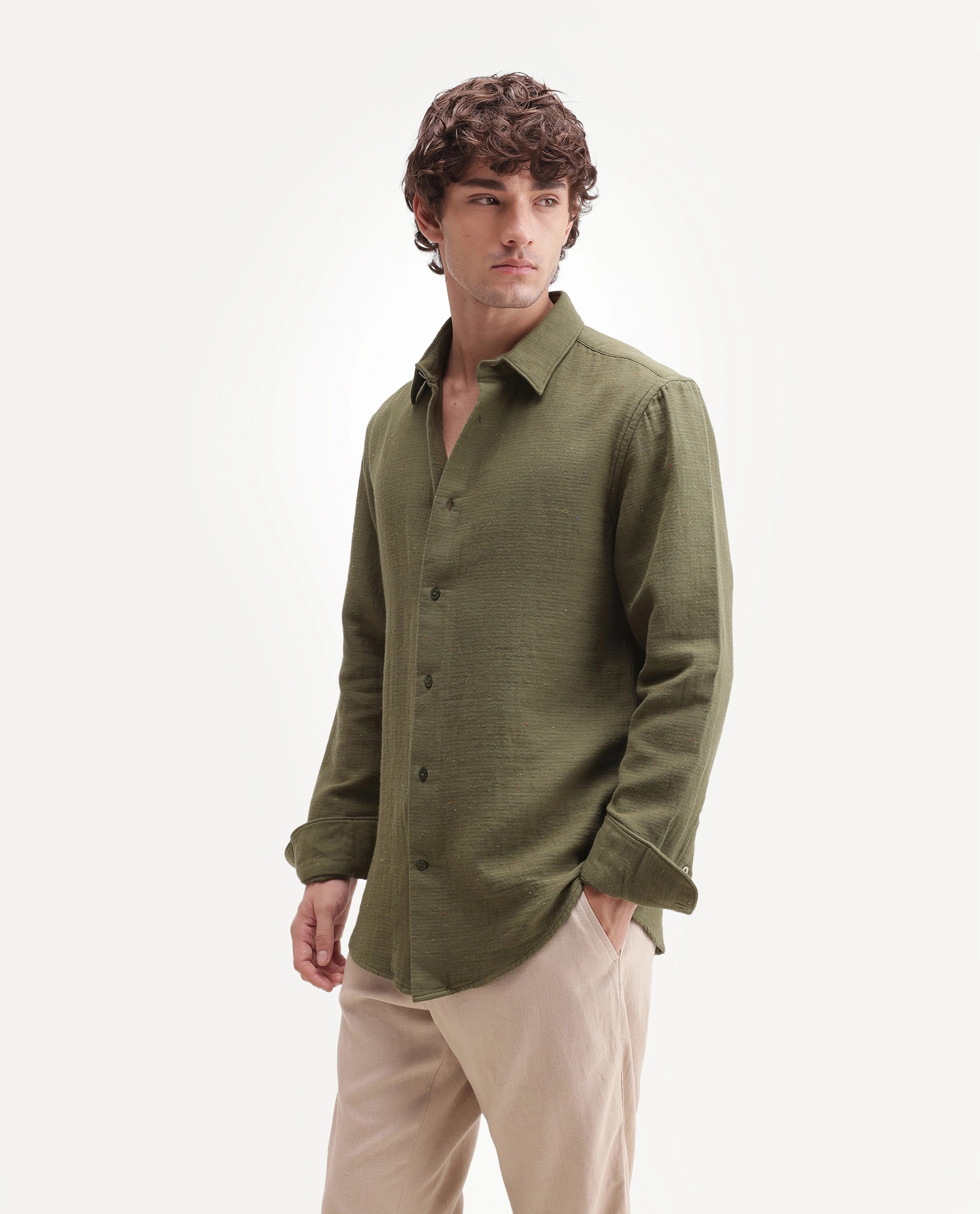 Rare Rabbit Men's Cira Dark Green Cotton Blend Spread Collar Regular Plain Shirt