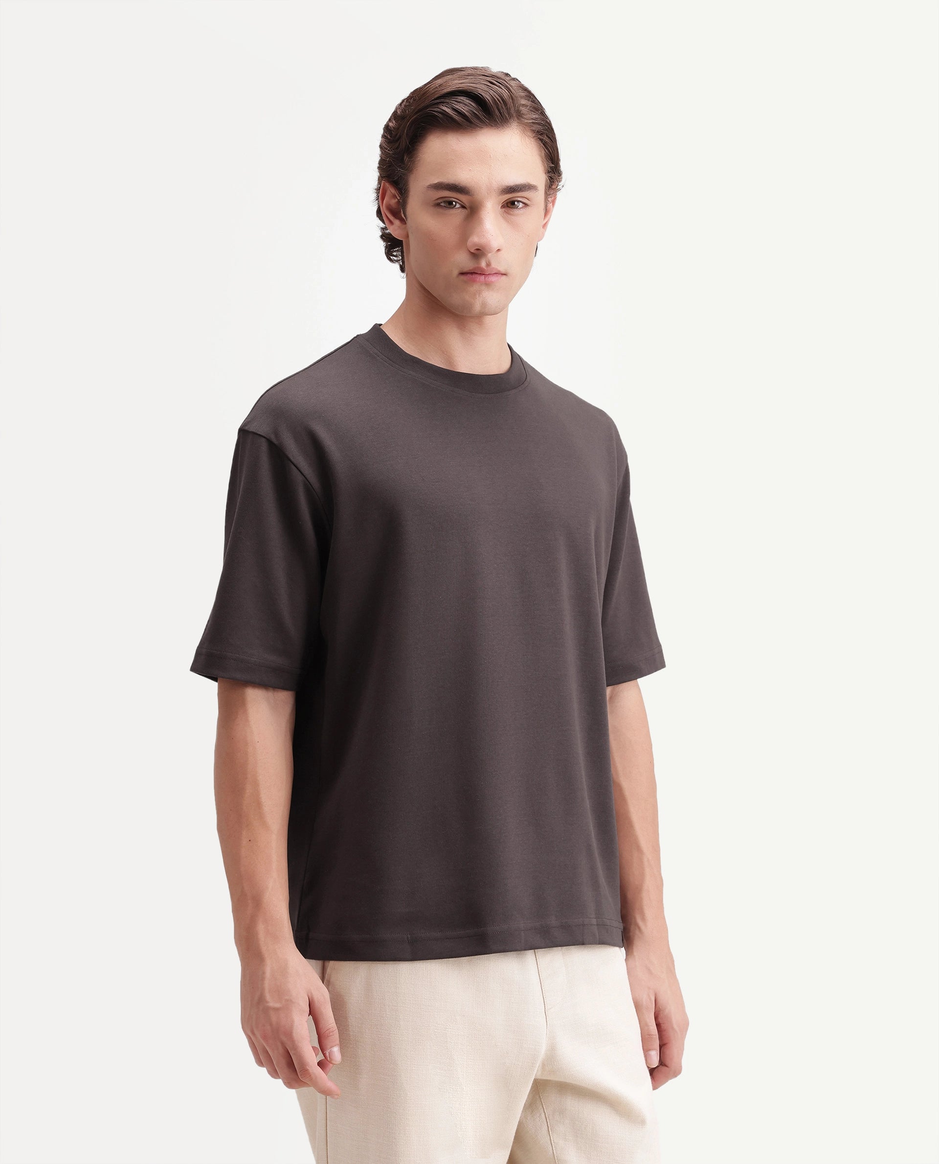 Rare Rabbit Men's Kopa Dark Brown Cotton Blend Crew Neck Regular Plain T-Shirt