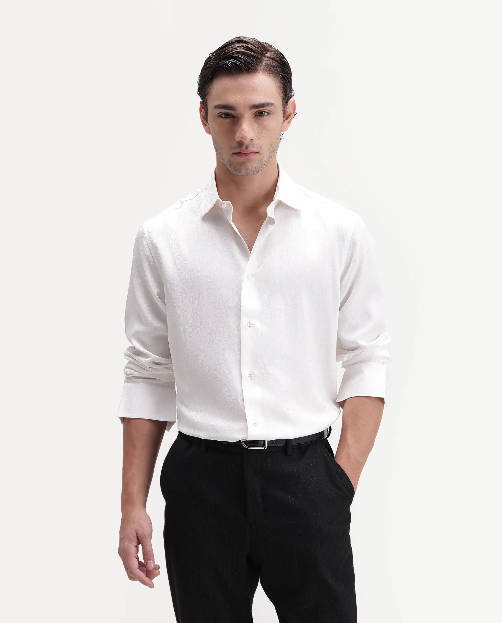 Rare Rabbit Men's Silo White Polyester Blend Spread Collar Regular Jacquard Shirt