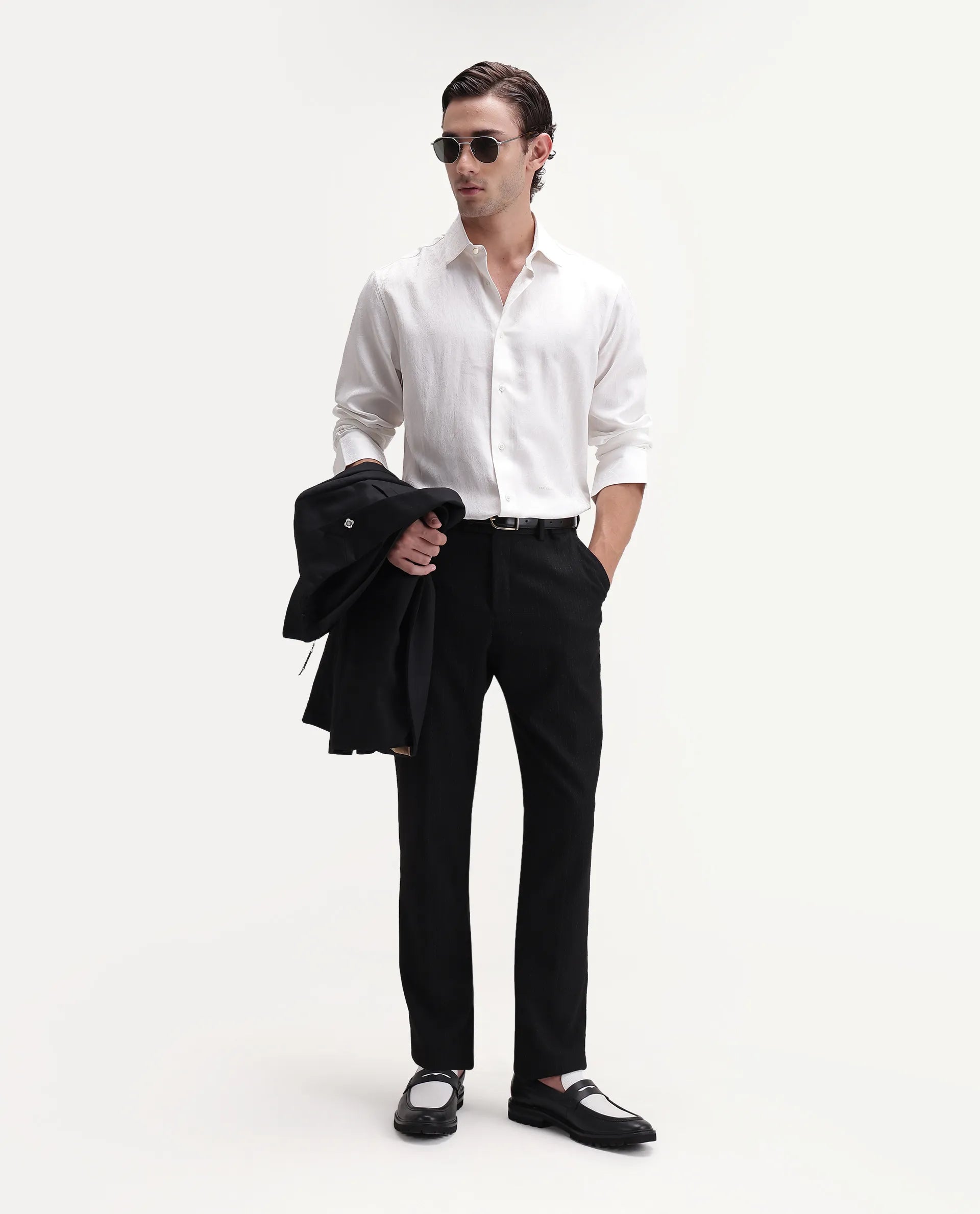 Rare Rabbit Men's Silo White Polyester Blend Spread Collar Regular Jacquard Shirt
