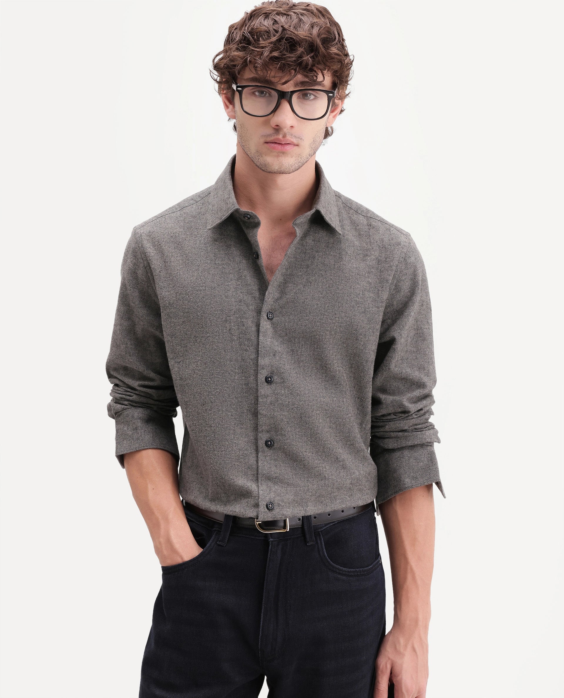 Rare Rabbit Men's Carlos D Brown chambray twill Spread Collar Regular Plain Shirt