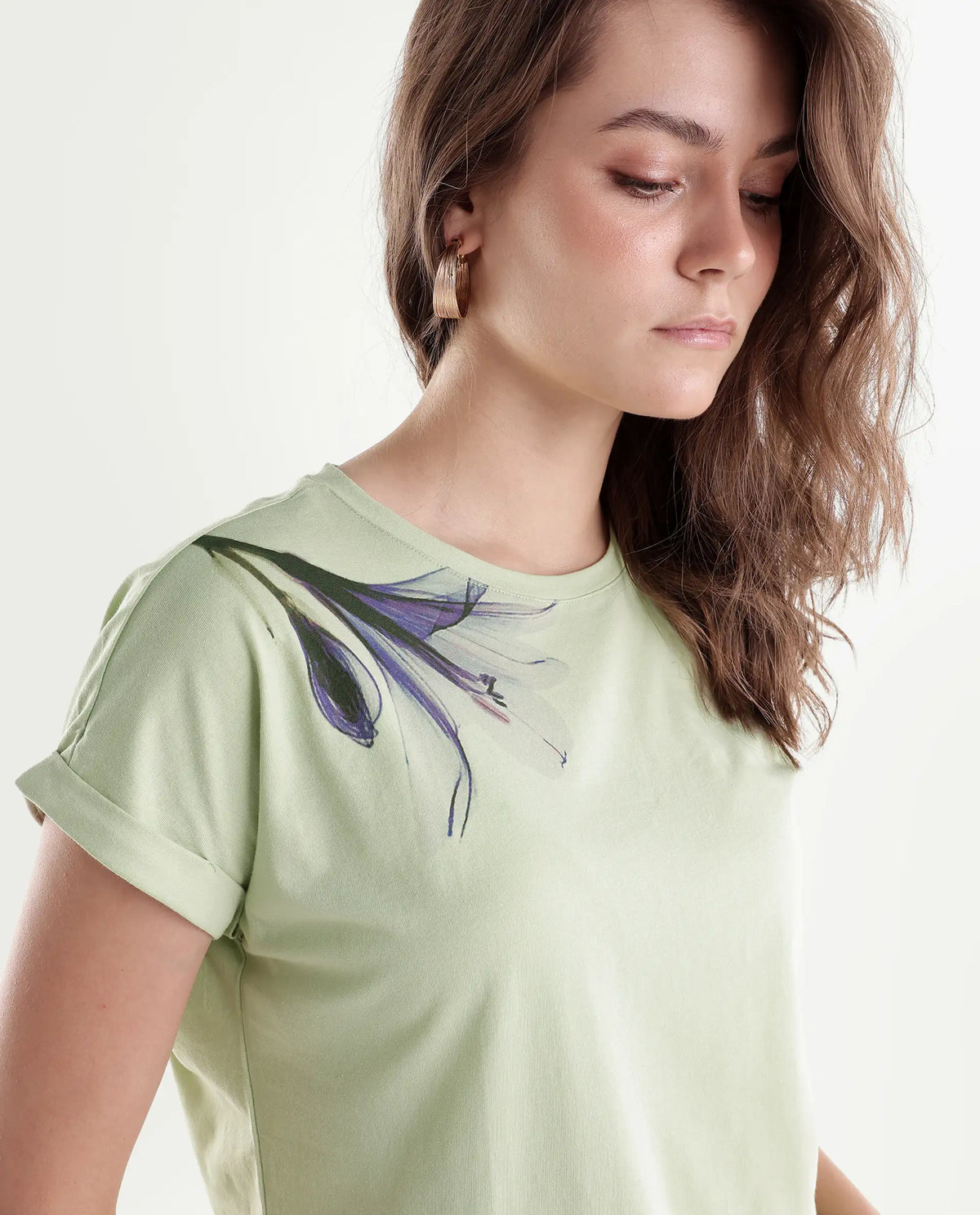 Rareism Women's Mattaduro Pastel Green Cotton Blend Crew Neck Relaxed Floral Print T-Shirt