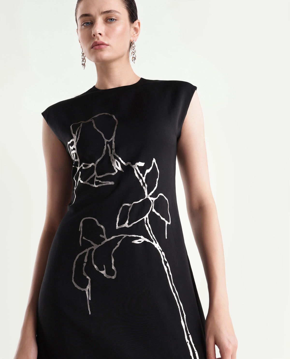 Rareism Women's Xaria Black Polyester High Neck Sheath Floral Print Dress