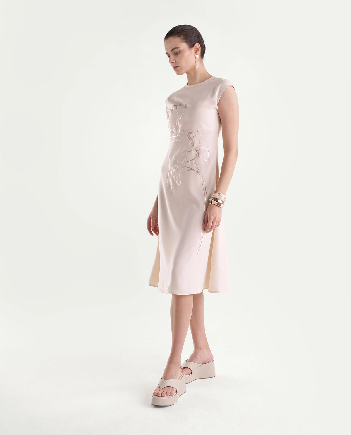 Rareism Women's Xaria Off White Polyester High Neck Sheath Floral Print Dress