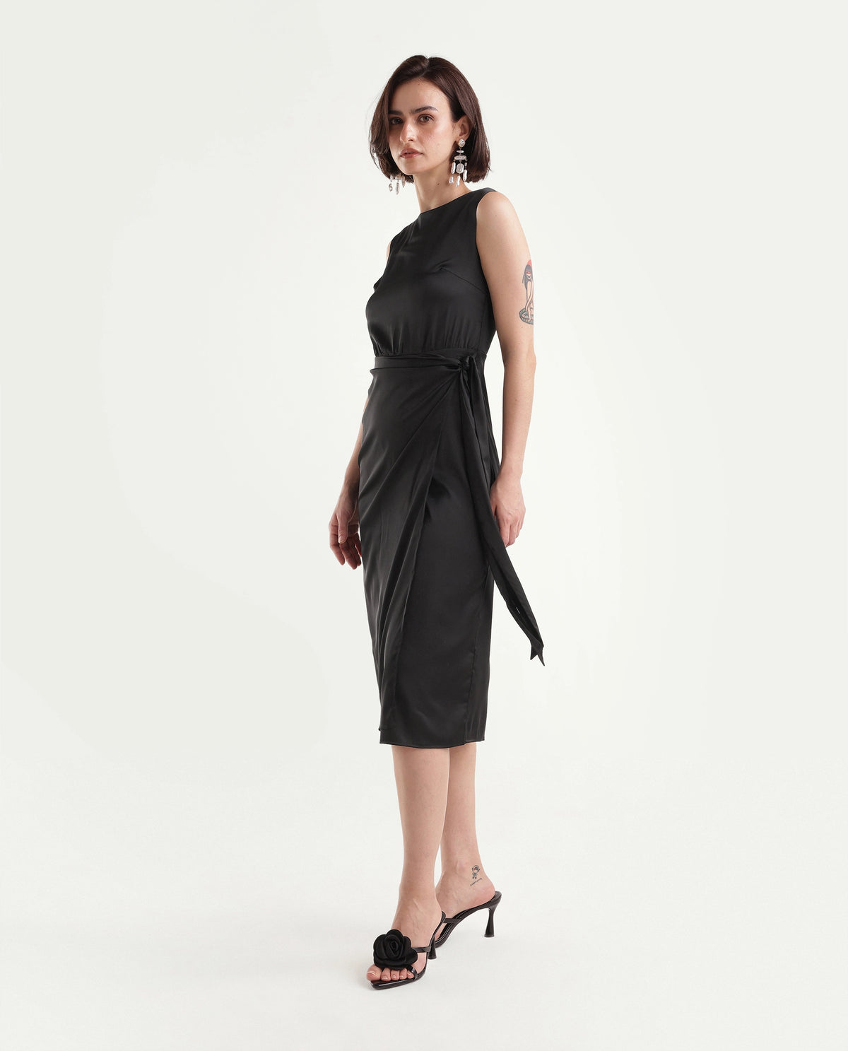 Rareism Women's Onprap Dark Black Polyester Blend Button And Zip Wrap Plain Dress - image 5
