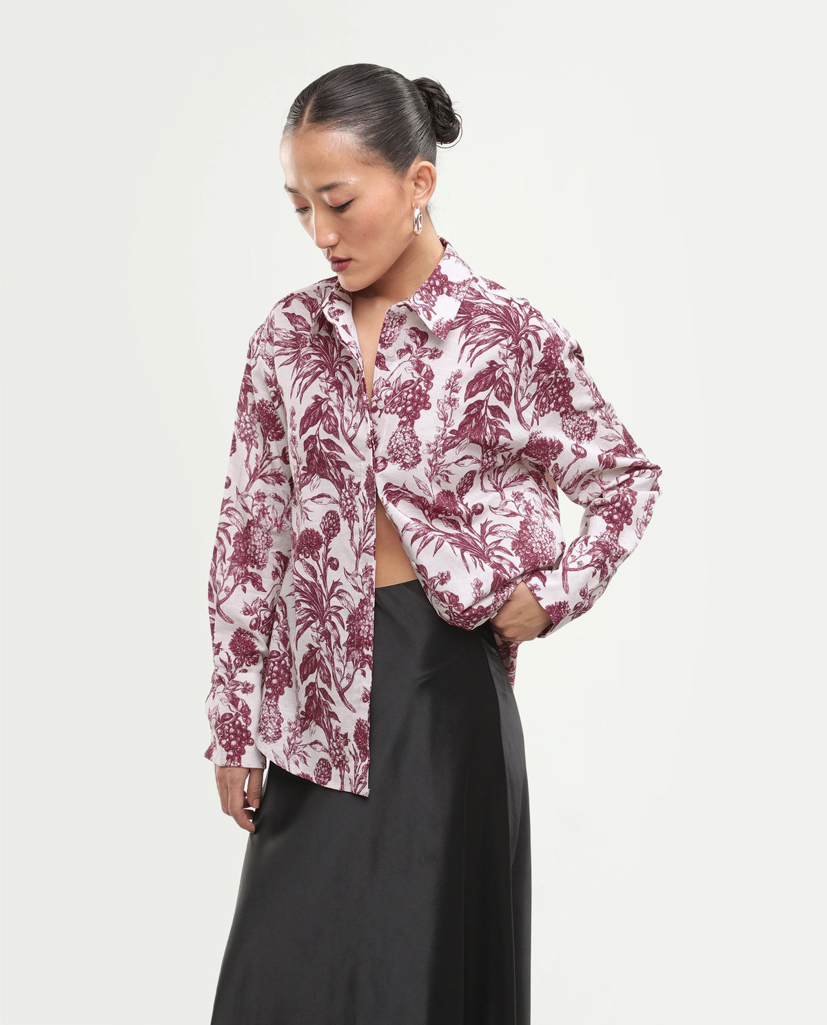 Rareism Women's Fony-T Red Cotton Spread Collar Relaxed Floral Print Shirt