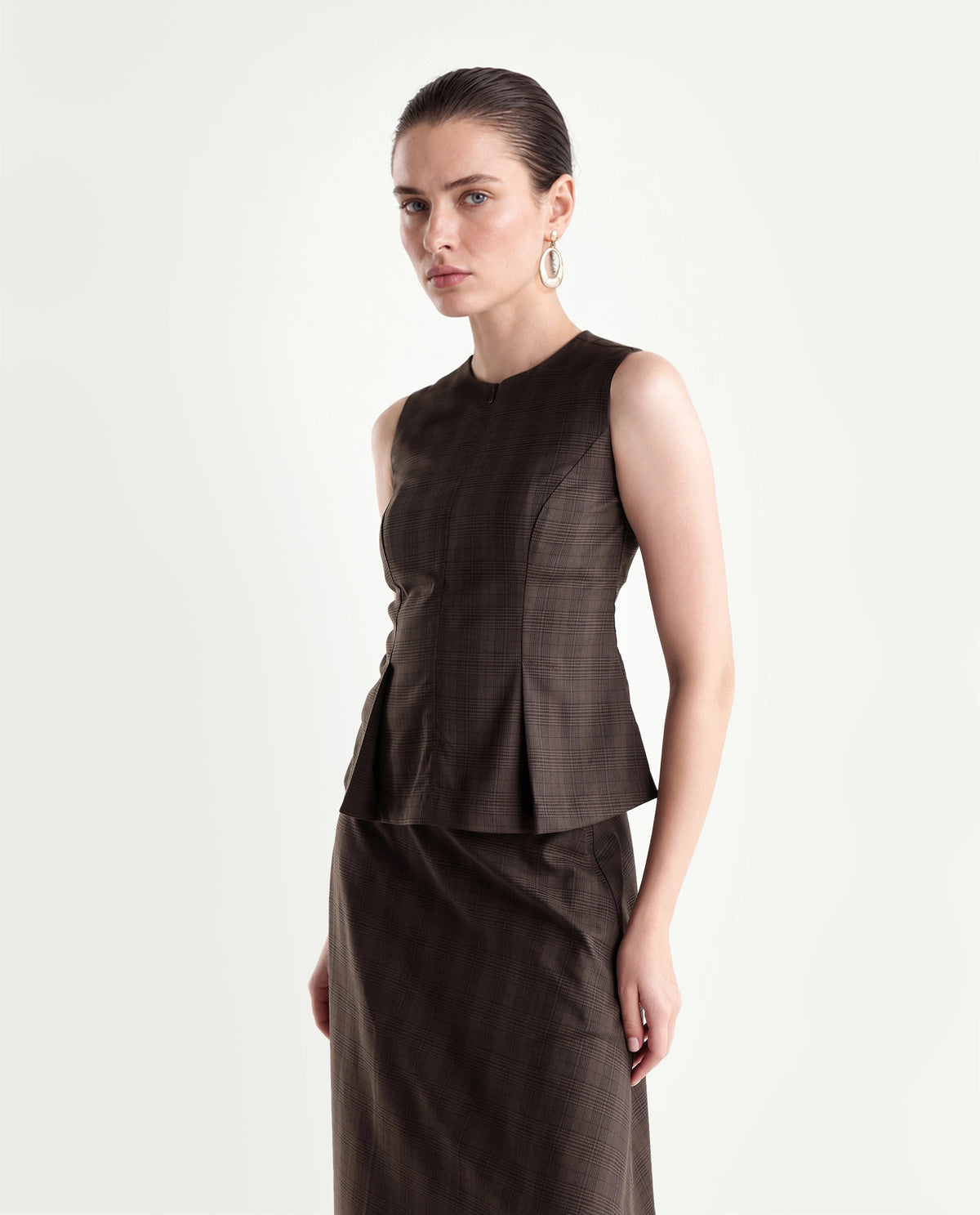 Rareism Women's Quzor-T Brown Polyester Blend Crew Neck Fit And Flare Checked Top