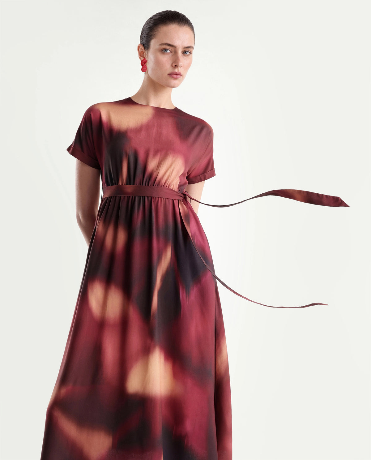 Rareism Women's Sufon Dark Brown Viscose Crew Neck Fit And Flare Abstract Print Dress