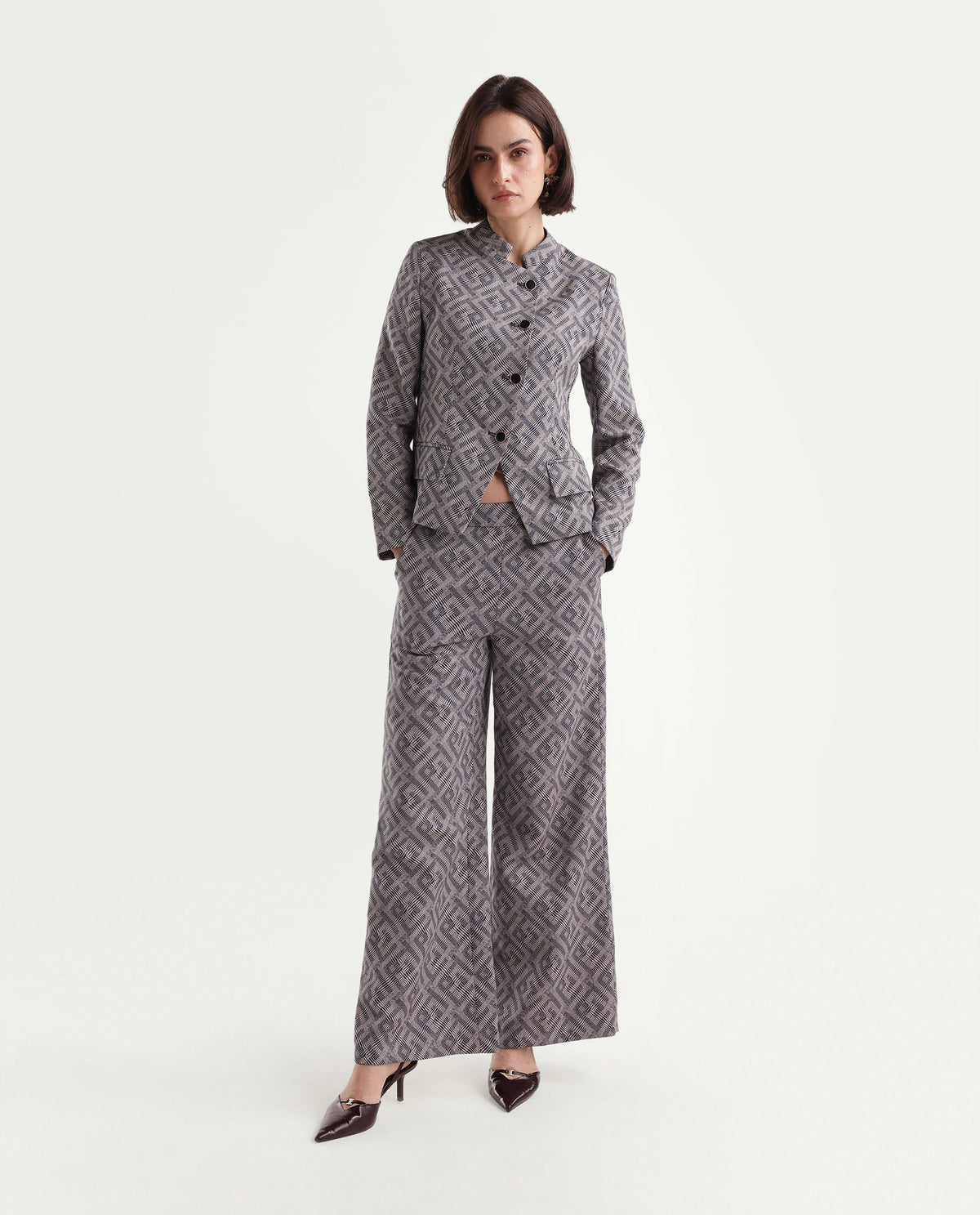 Rareism Women's Onfes-B Dusky Beige Cotton Blend Button And Zip Wide Leg Jacquard Trouser - image 6