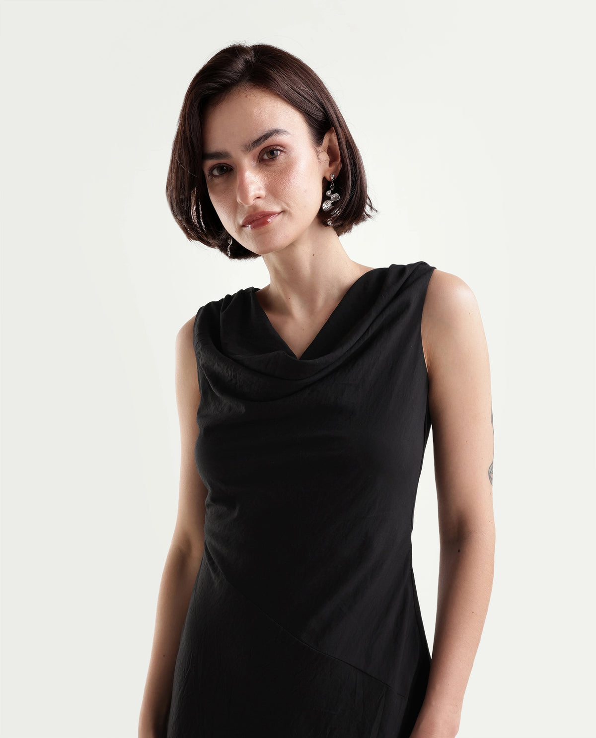 Rareism Women's Onpom Black Viscose Blend Cowl Neck Sheath Plain Dress - image 3