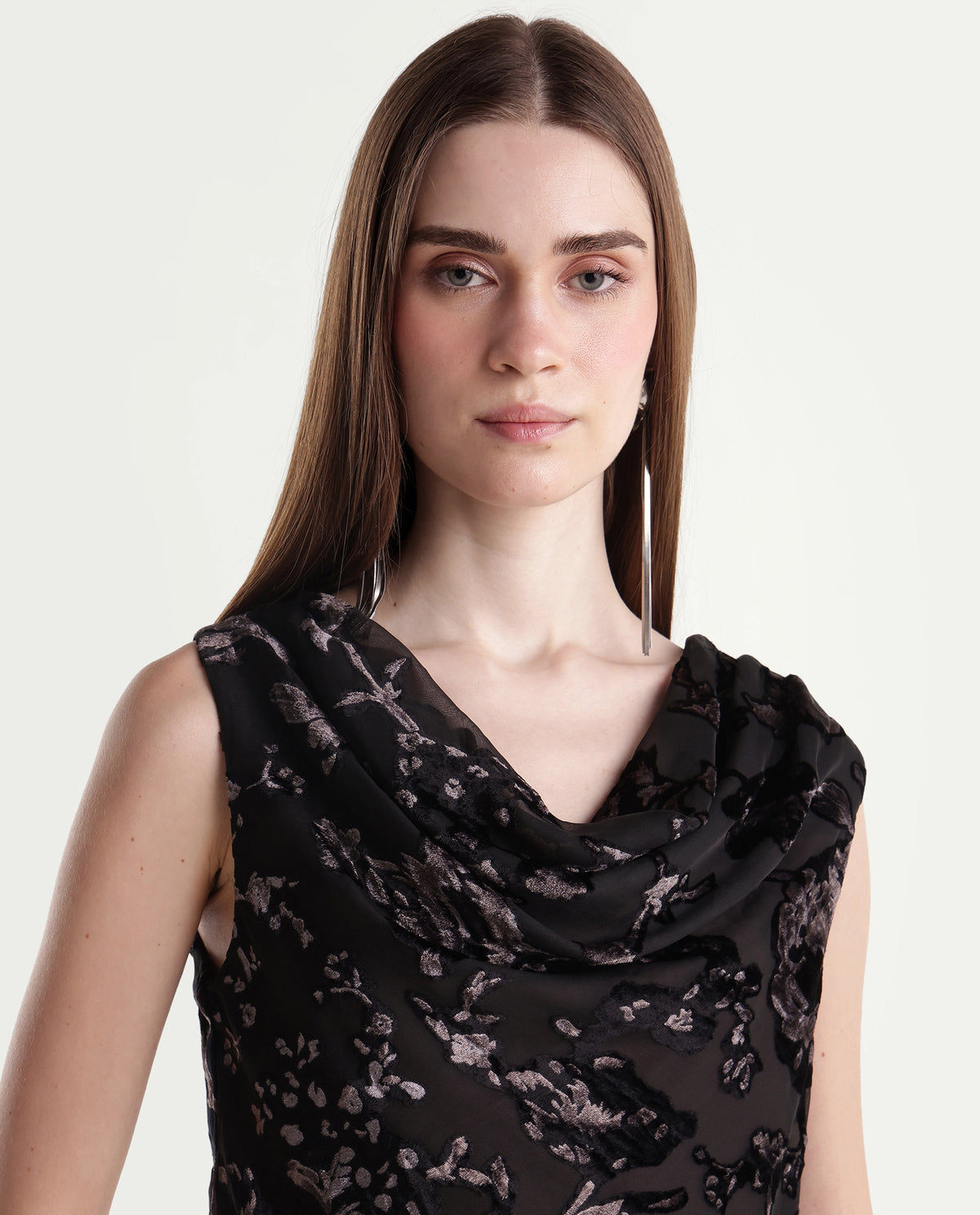 Rareism Women's Guilin Black Polyester Cowl Neck Regular Jacquard Top - image 3