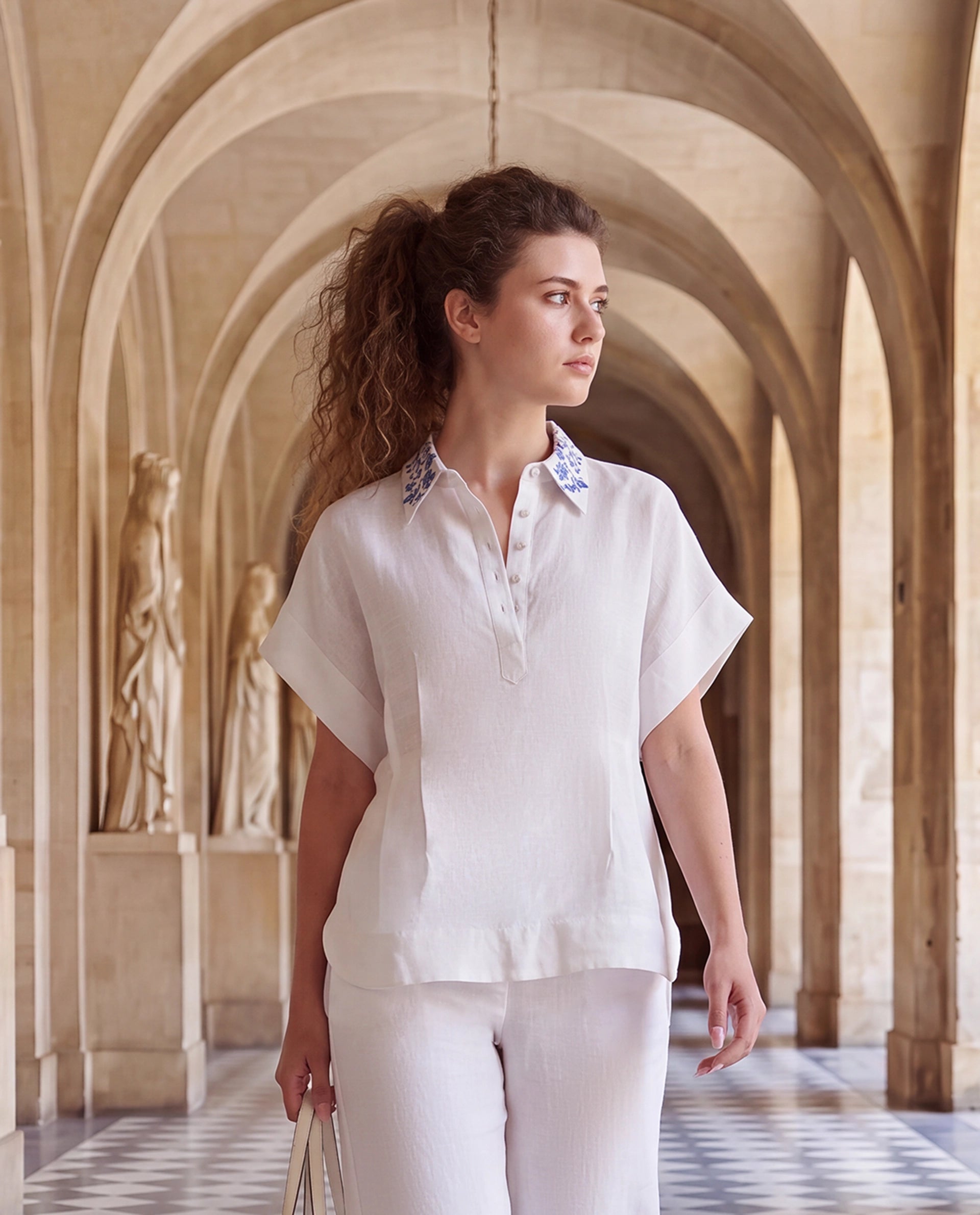 Rareism Women's Rubor Primary Off White 100% Linen Spread Collar Button Boxy Plain Top