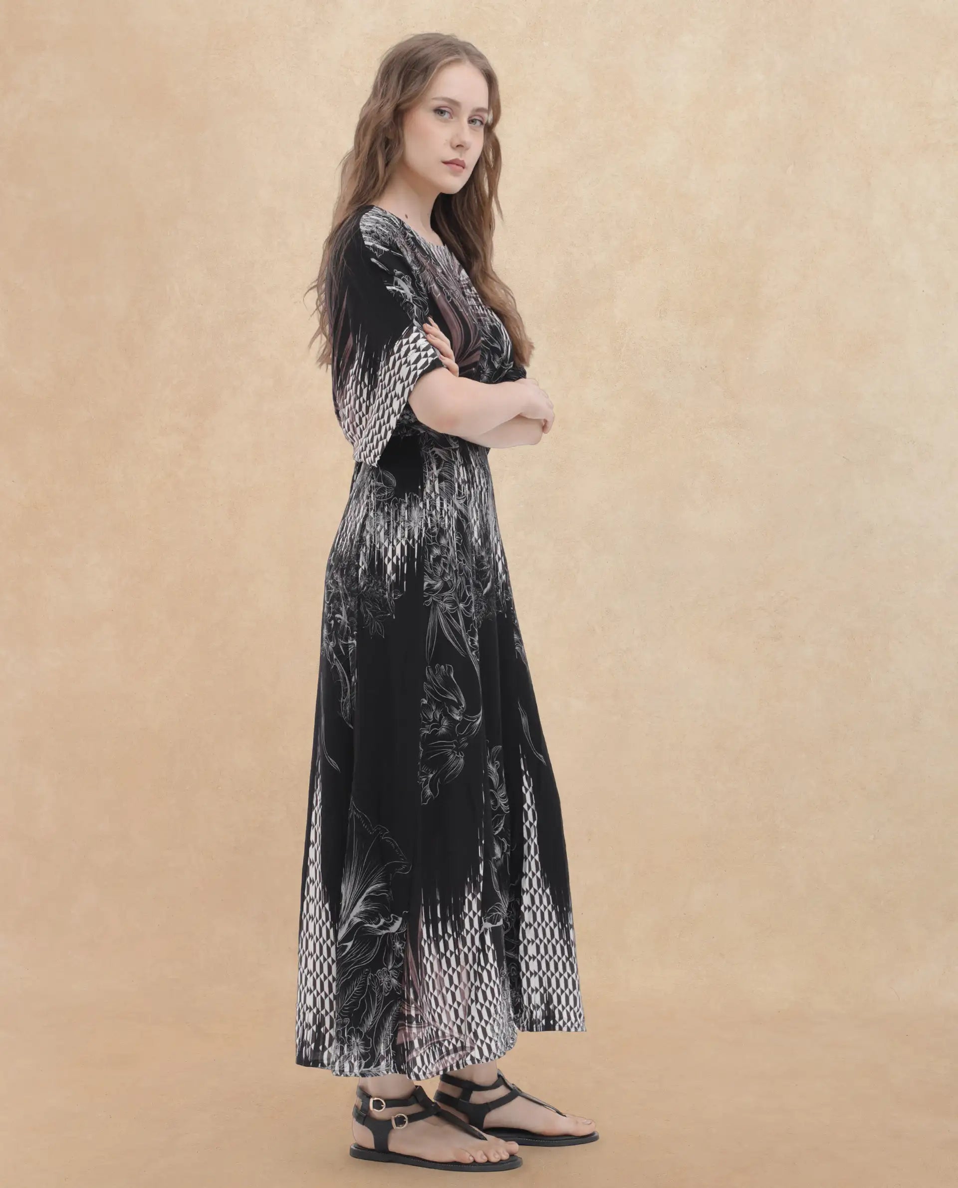 Rareism Women's Rufus Black Polyester Crew Neck Abstract Print Extended Sleeves Maxi Fit And Flare Dress