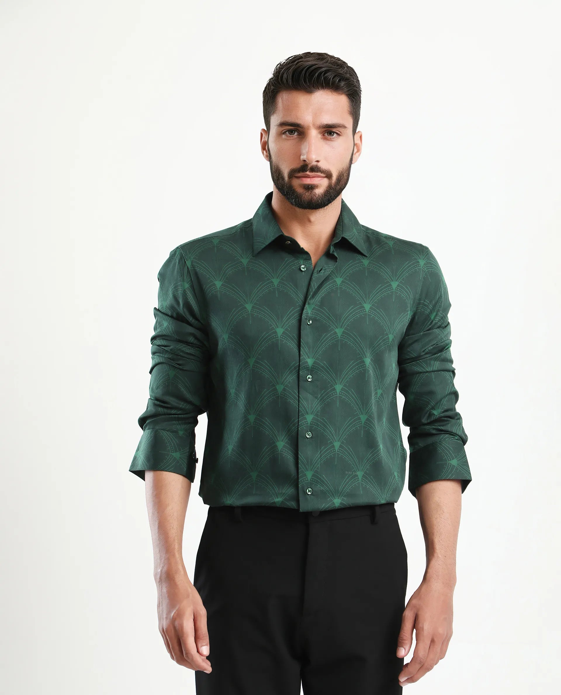 Rare Rabbit Men's Runi Green Cotton Blend Decorative Print Regular Fit Full Sleeve Collared Shirt