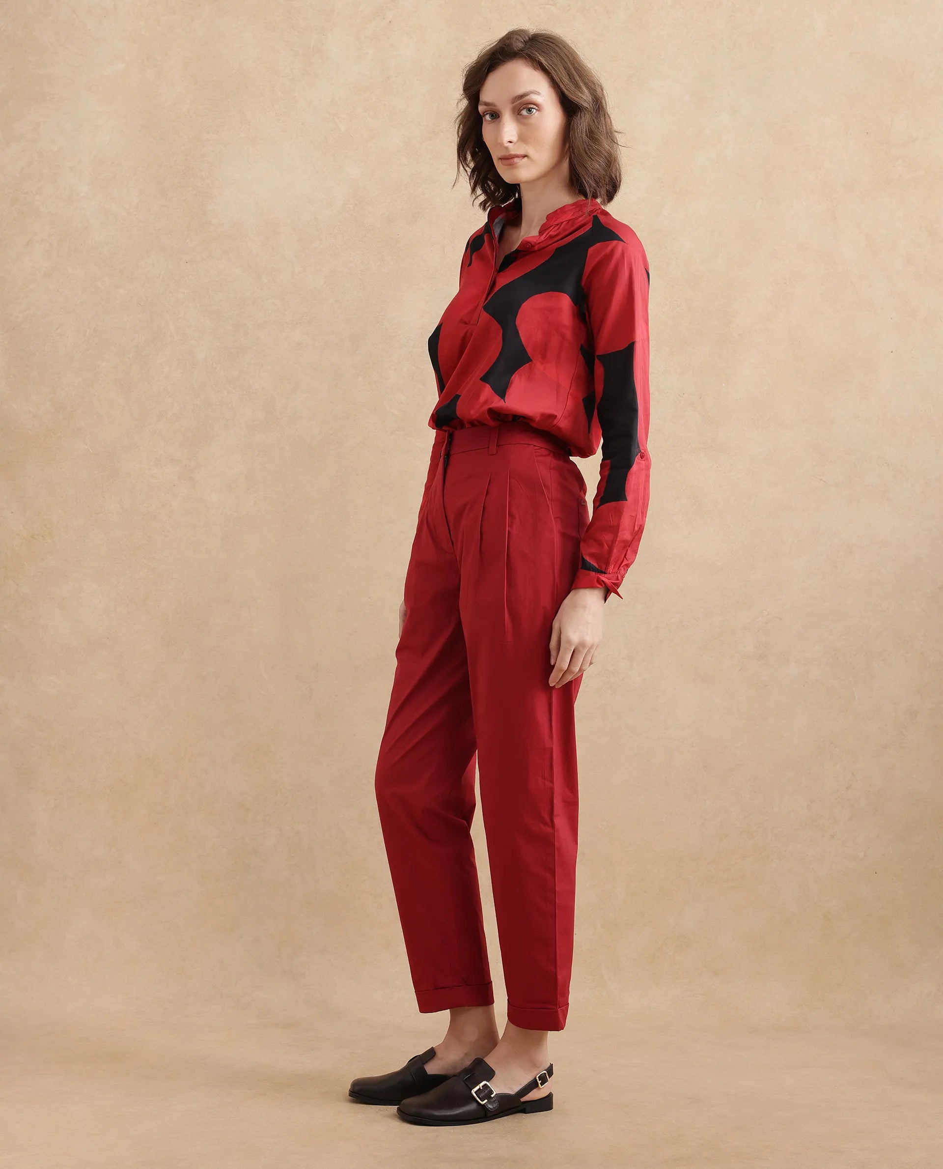 Rareism Women Ruvz Rust Cotton Blend Fabric Button Closure Straight Fit Ankle Length Plain Trouser