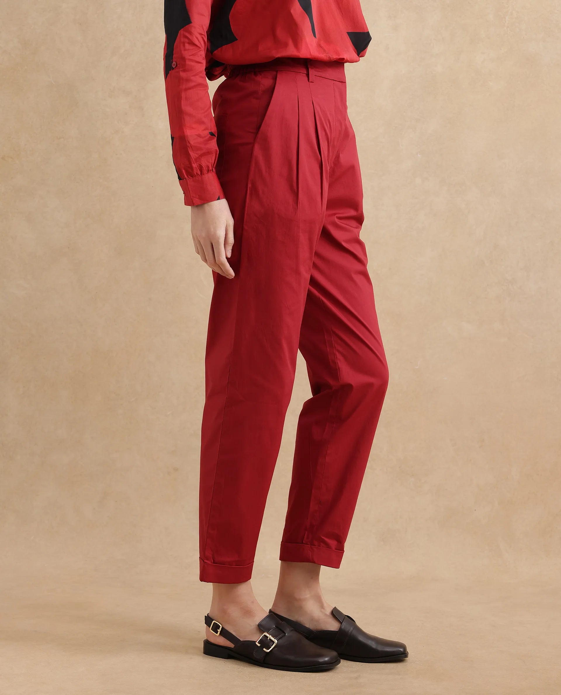 Rareism Women Ruvz Rust Cotton Blend Fabric Button Closure Straight Fit Ankle Length Plain Trouser