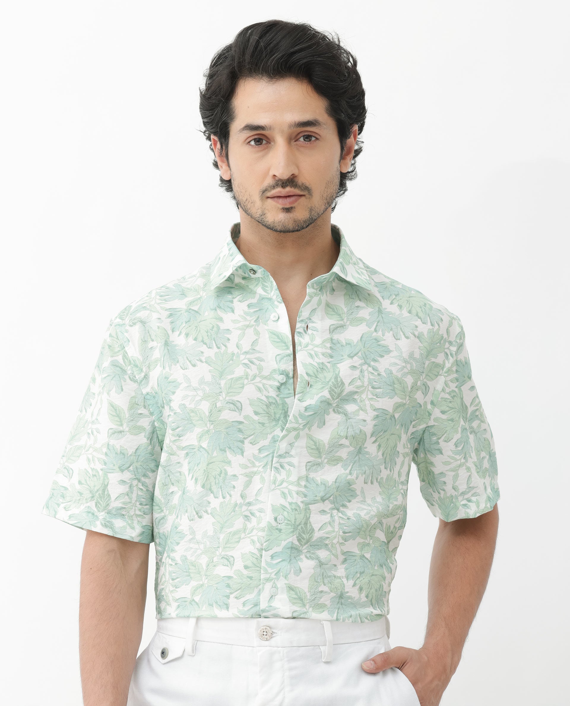 Rare Rabbit Mens Sage Pastel Green Viscose Nylon Fabric Blend Short Sleeve Boxy Fit Tropical Print Shirt