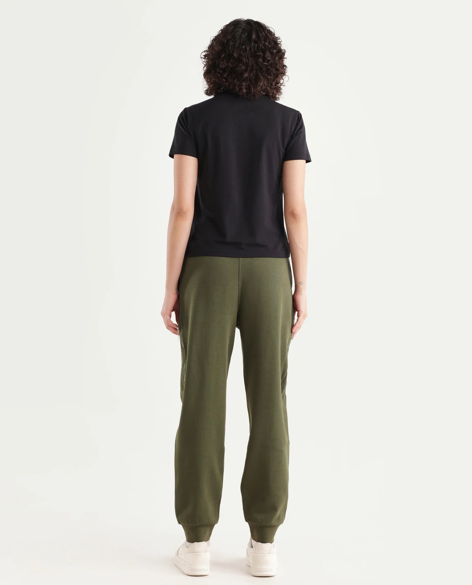 Rareism Women's Saints Olive Cotton Blend Plain Ankle Length Regular Fit Track Pant