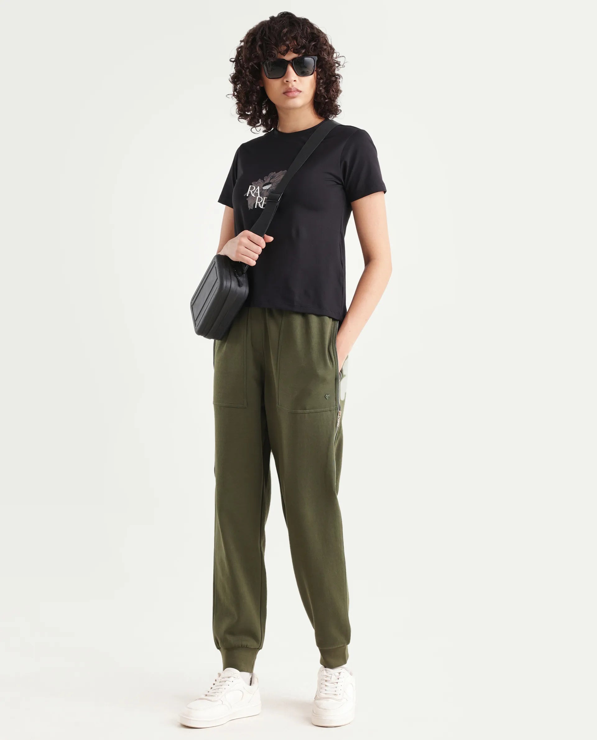 Rareism Women's Saints Olive Cotton Blend Plain Ankle Length Regular Fit Track Pant