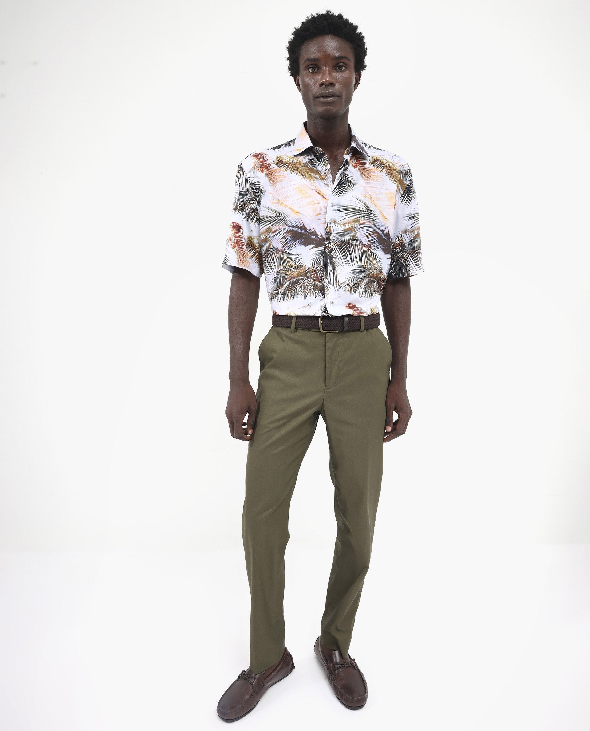 Rare Rabbit Men's Saiph Pastel Purple Viscose Fabric Short Sleeve Boxy Fit Tropical Print Shirt